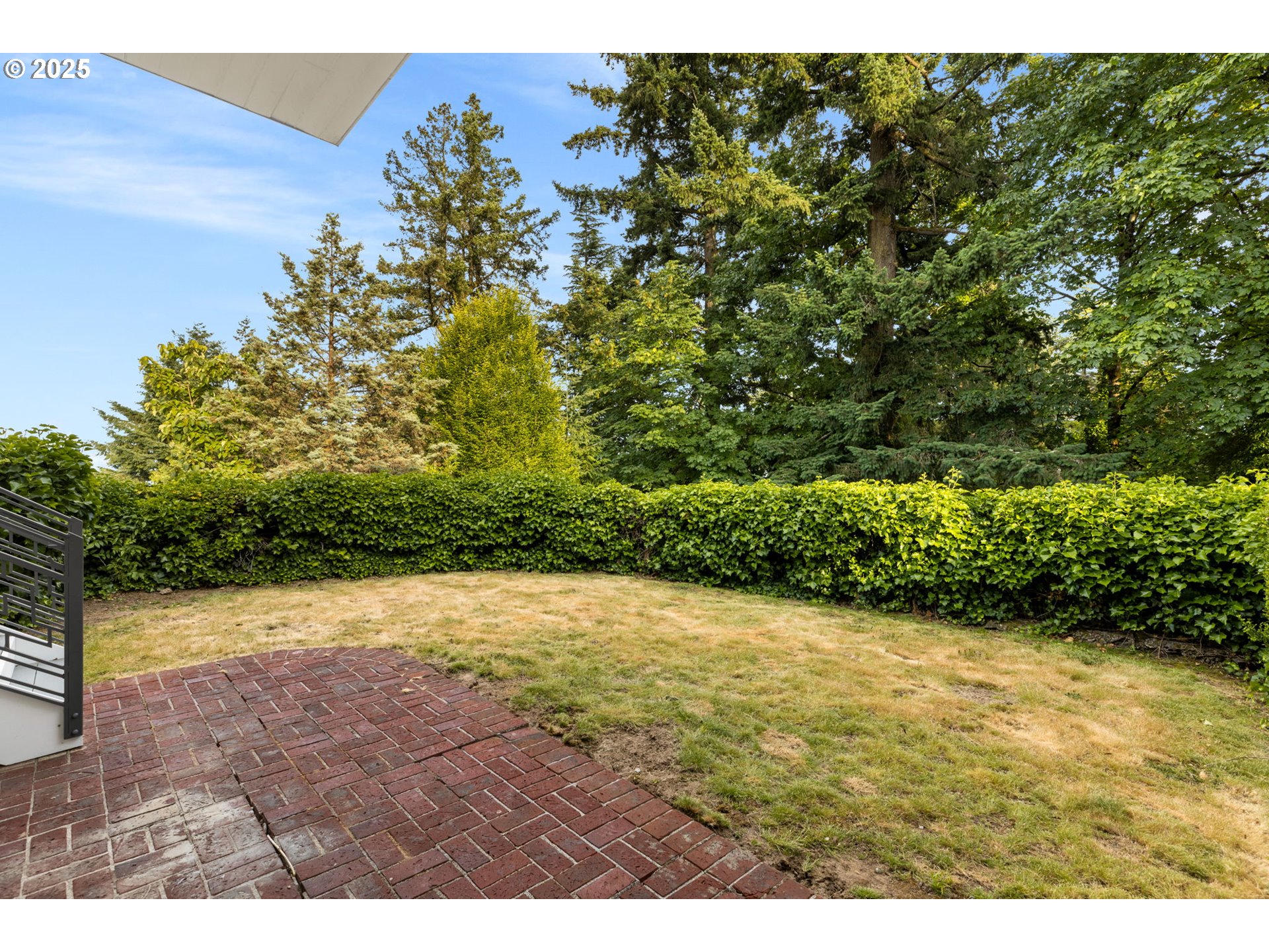 1136 SW DAVENPORT ST