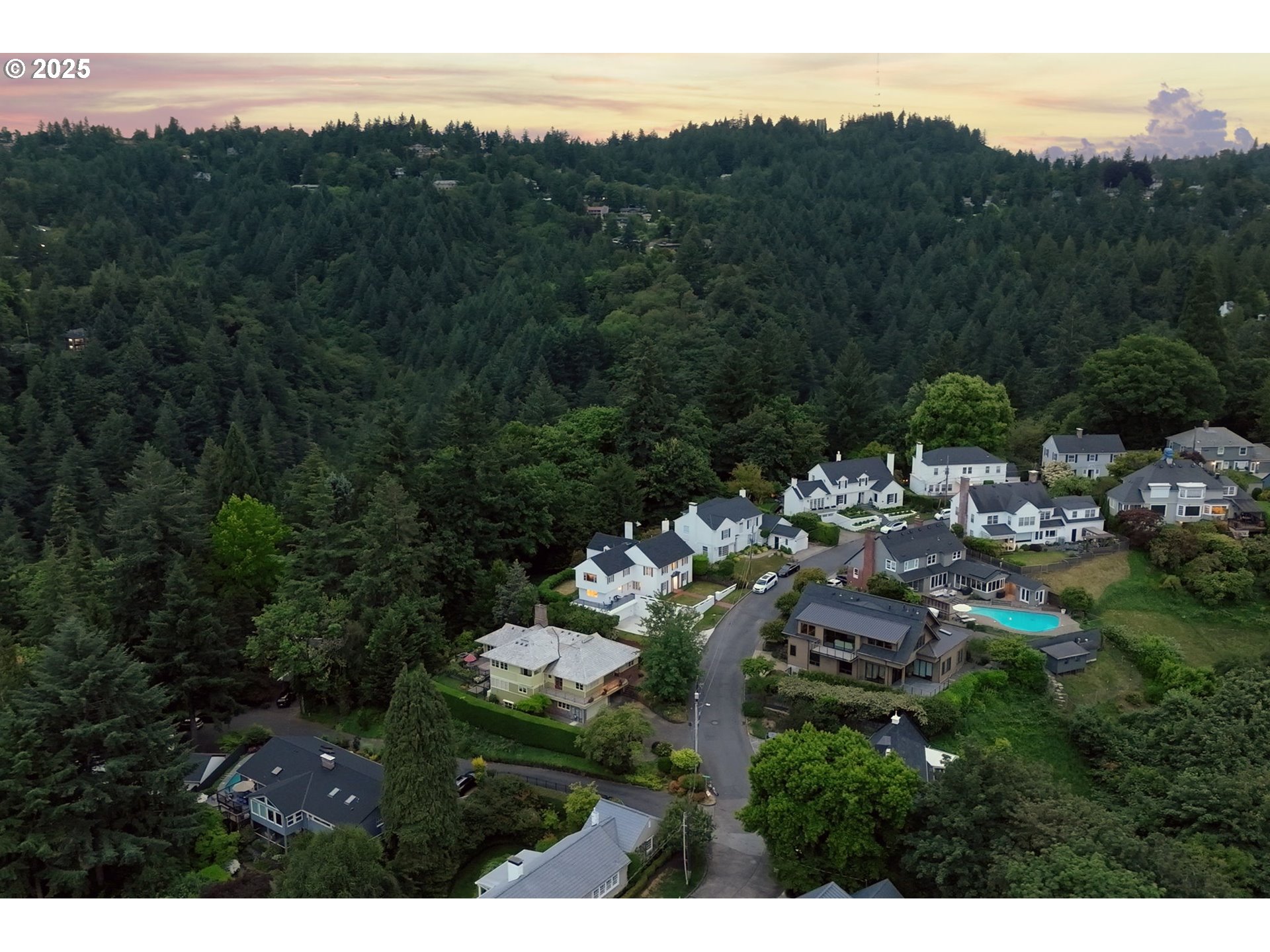 1136 SW DAVENPORT ST