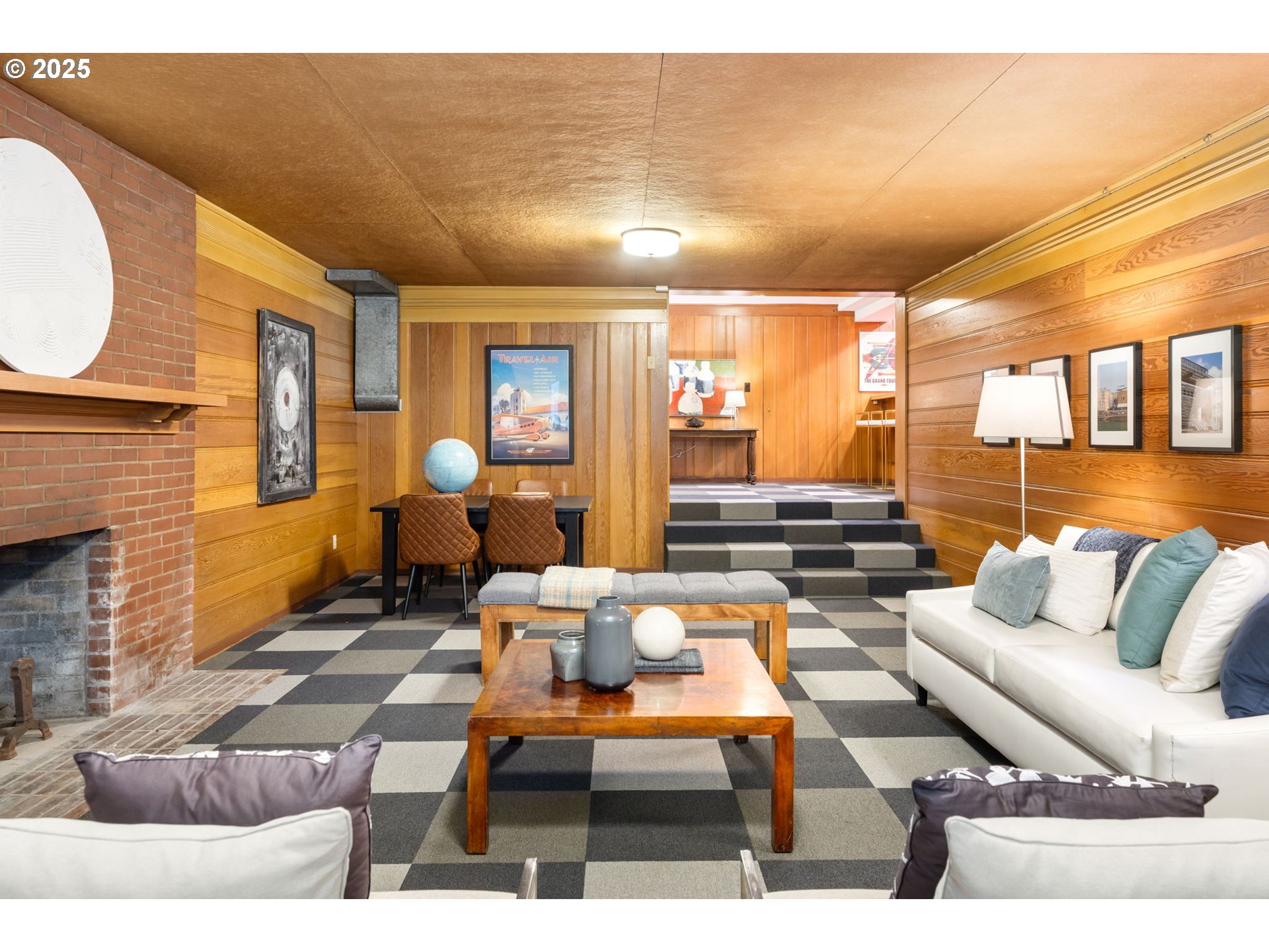 1136 SW DAVENPORT ST