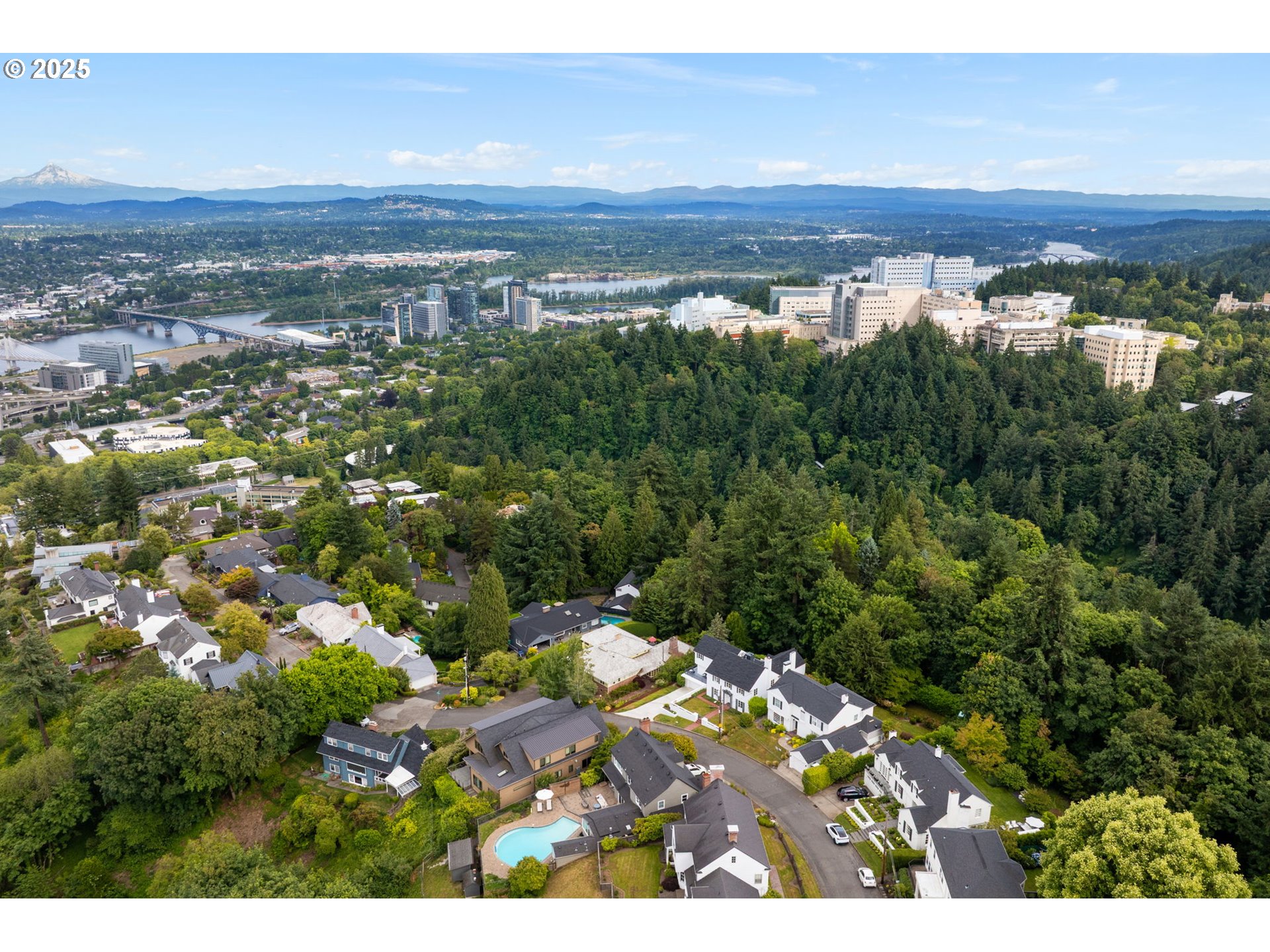 1136 SW DAVENPORT ST