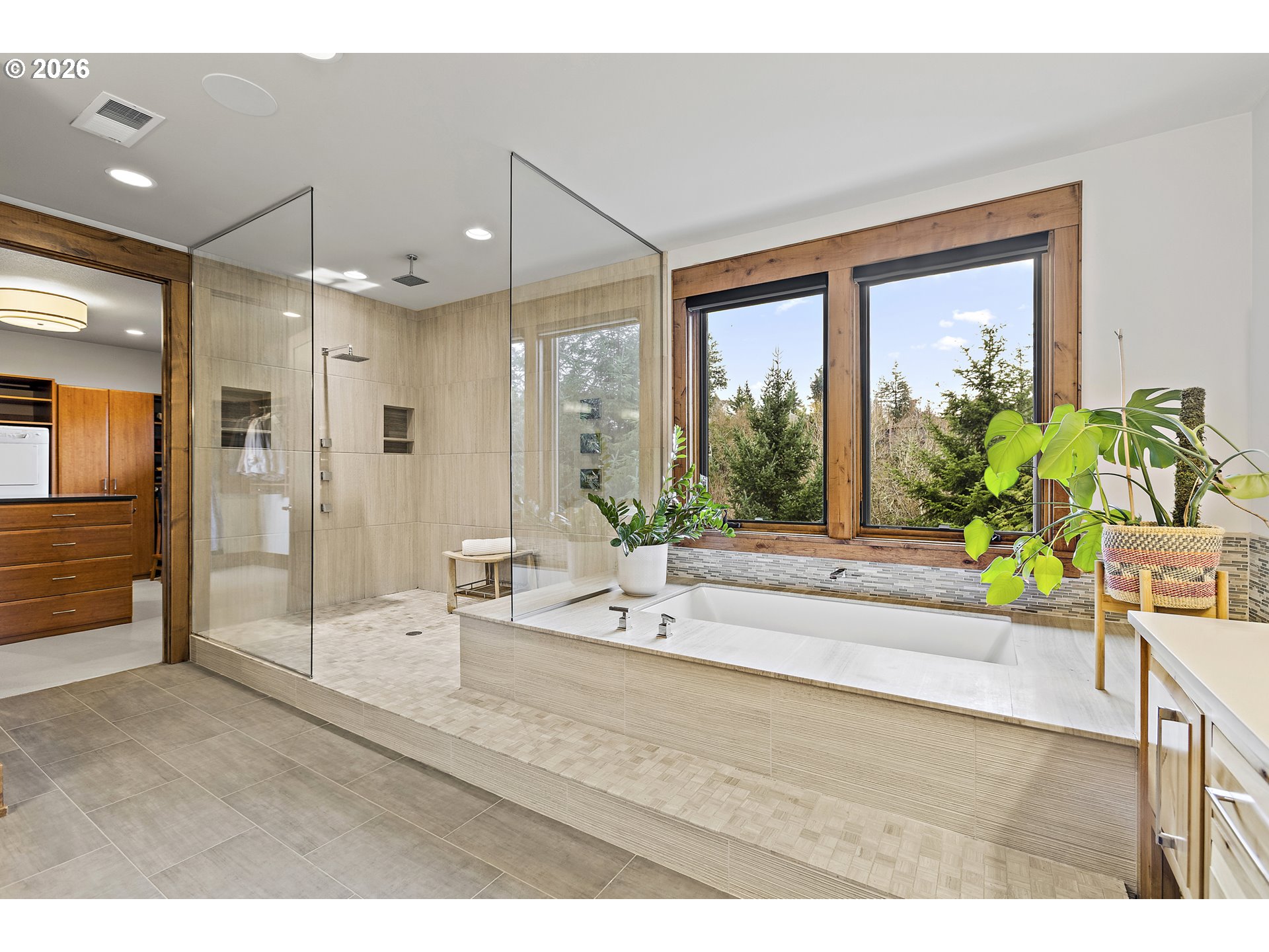 2826 COEUR D ALENE DR