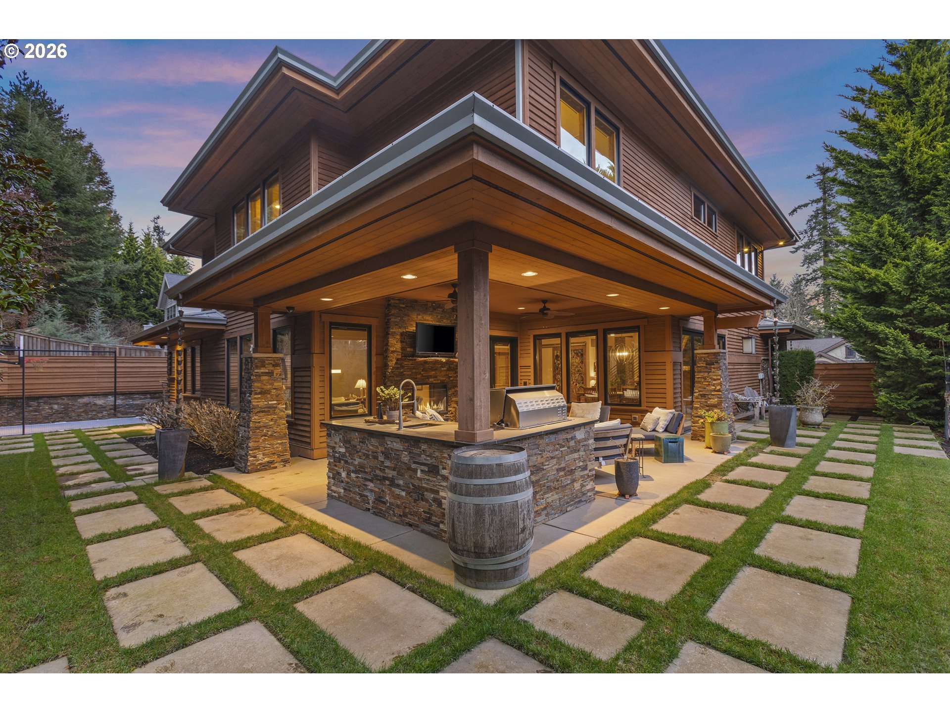 2826 COEUR D ALENE DR