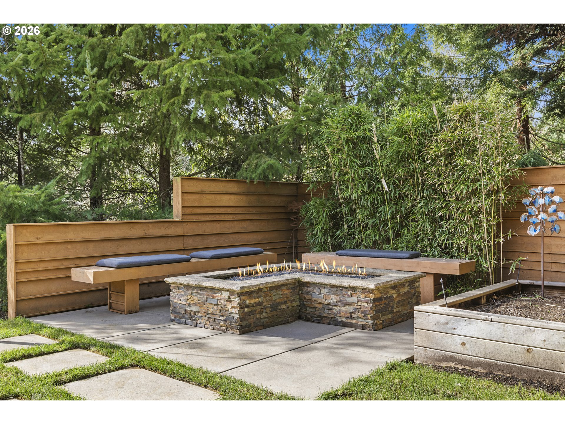 2826 COEUR D ALENE DR