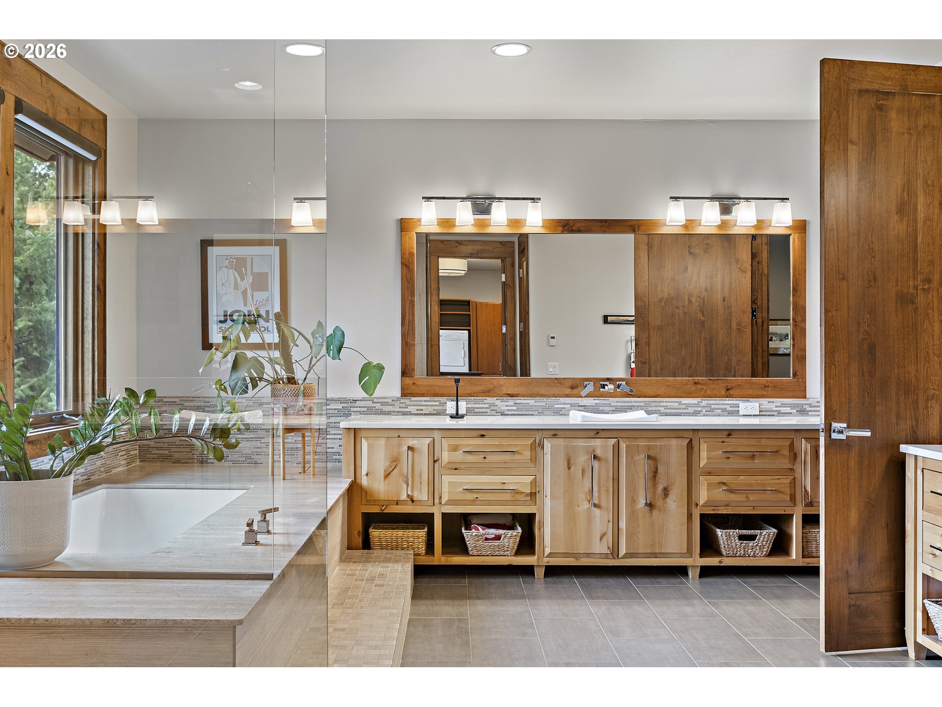 2826 COEUR D ALENE DR