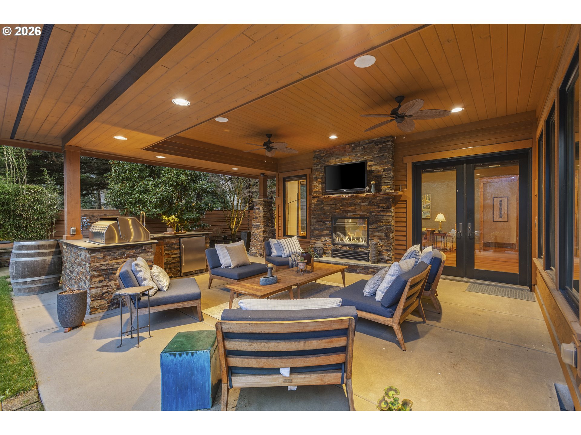 2826 COEUR D ALENE DR