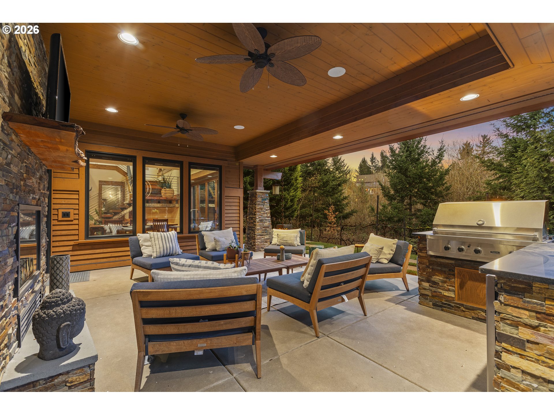 2826 COEUR D ALENE DR