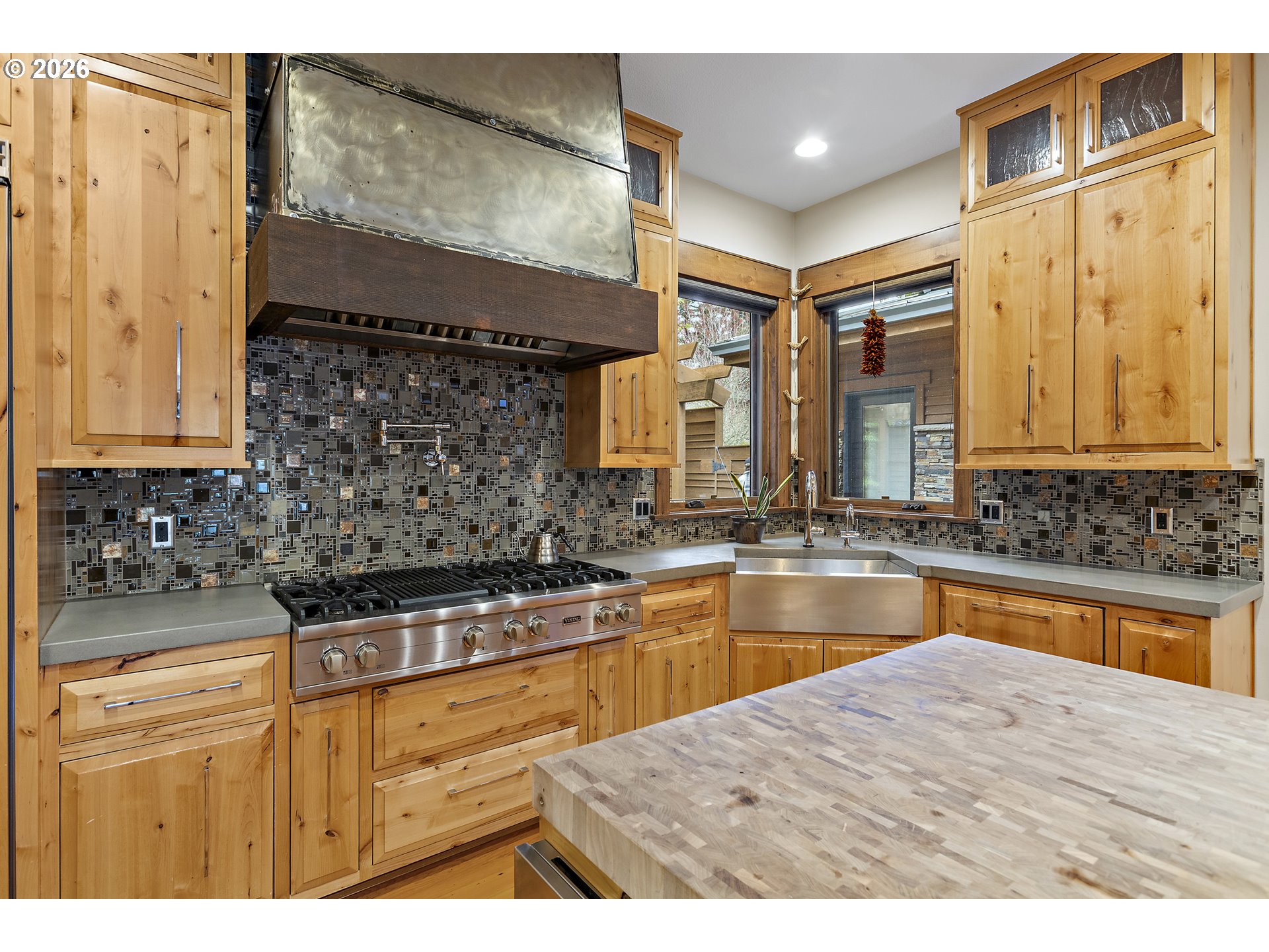 2826 COEUR D ALENE DR