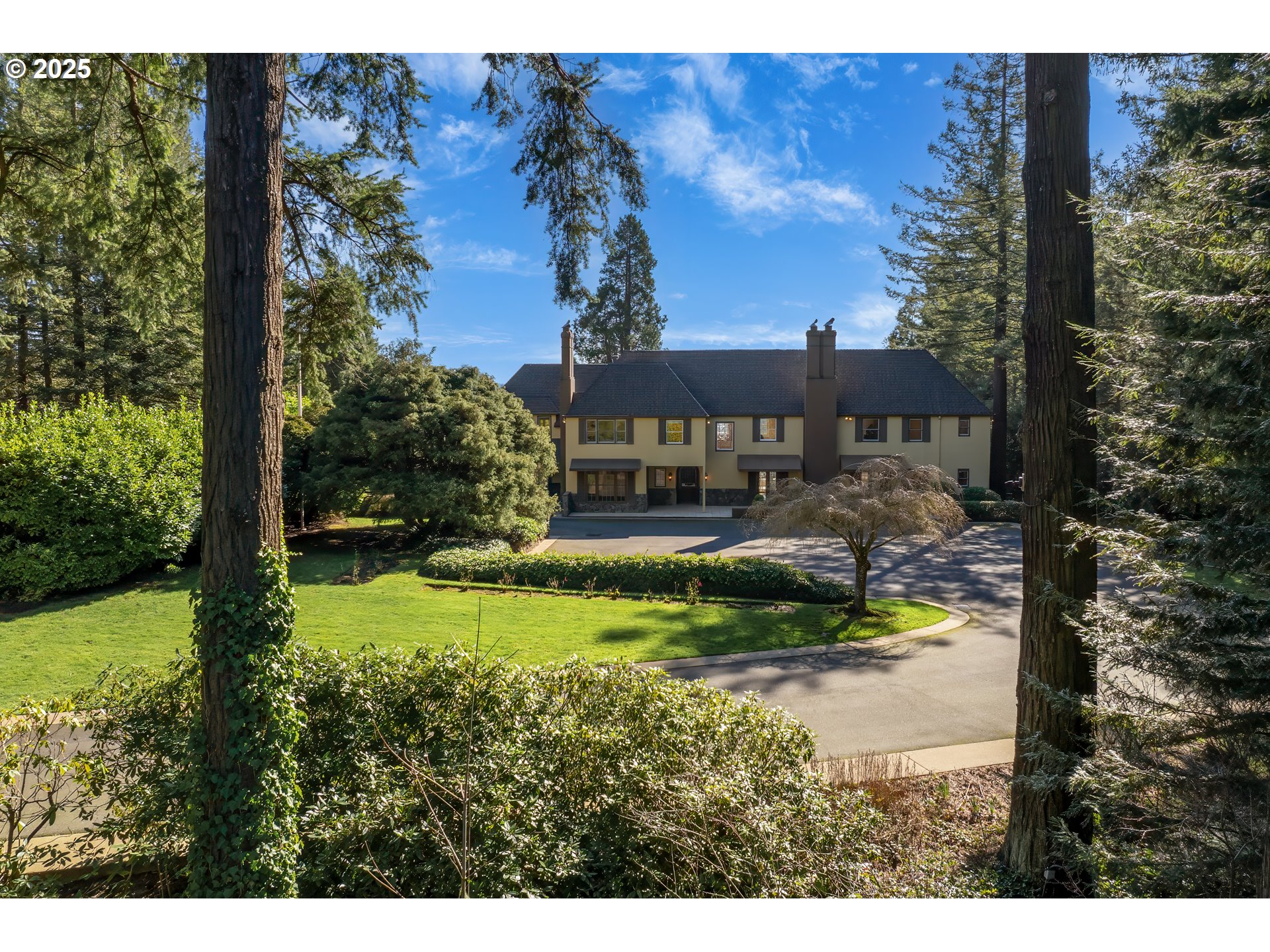 2732 SW SCHOLLS FERRY RD