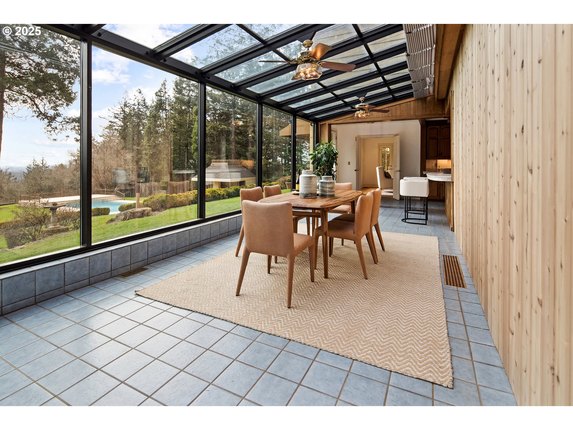 2732 SW SCHOLLS FERRY RD