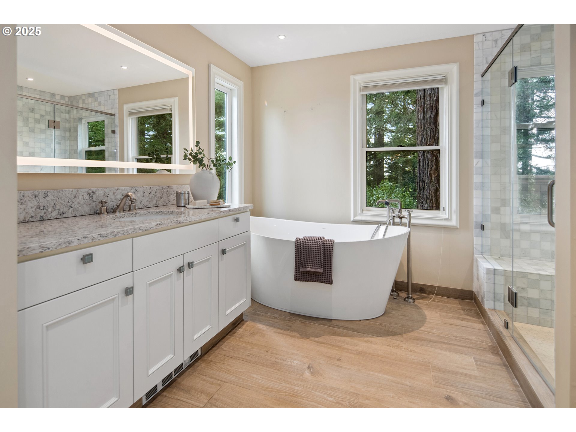 2732 SW SCHOLLS FERRY RD