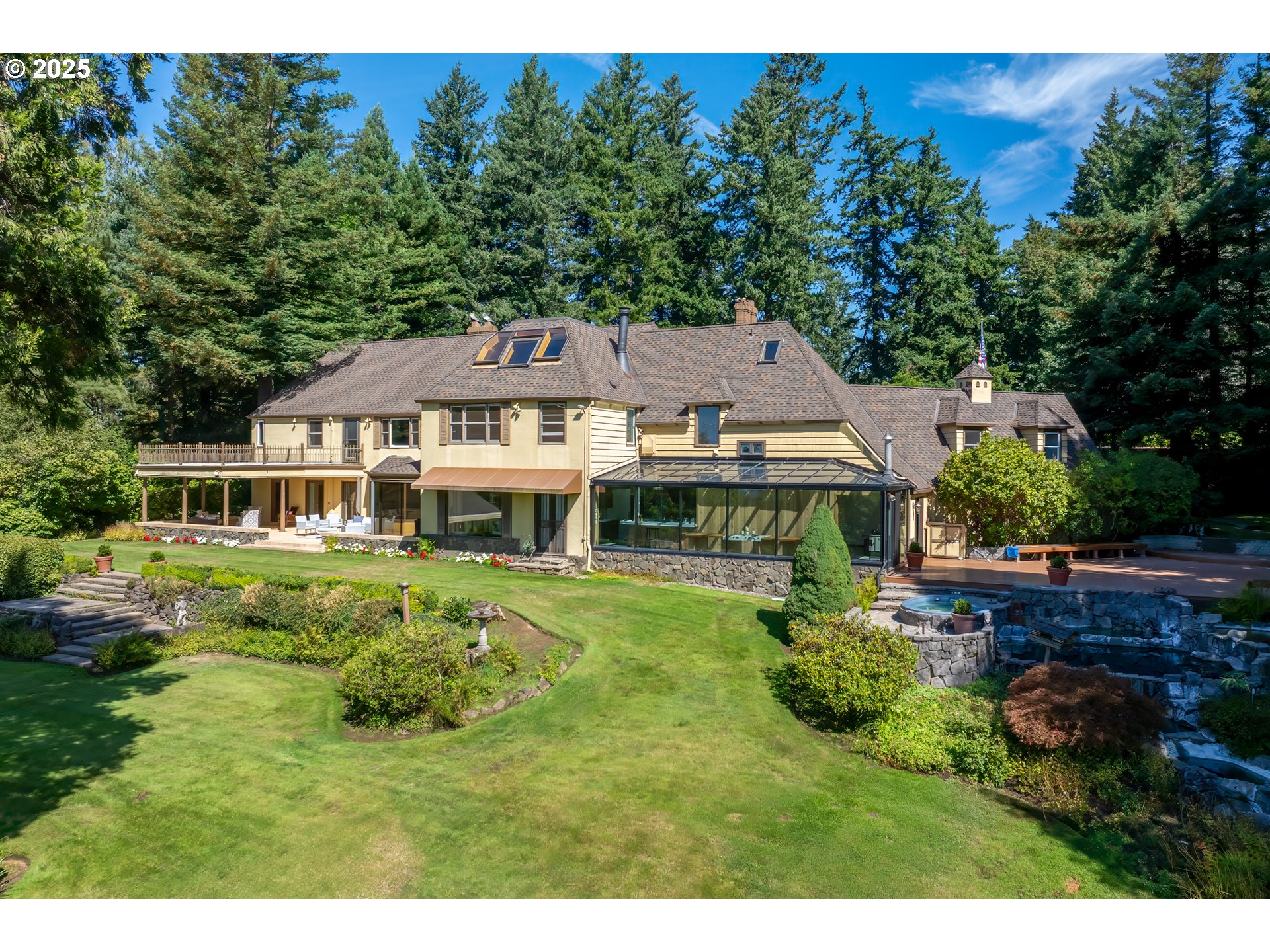 2732 SW SCHOLLS FERRY RD