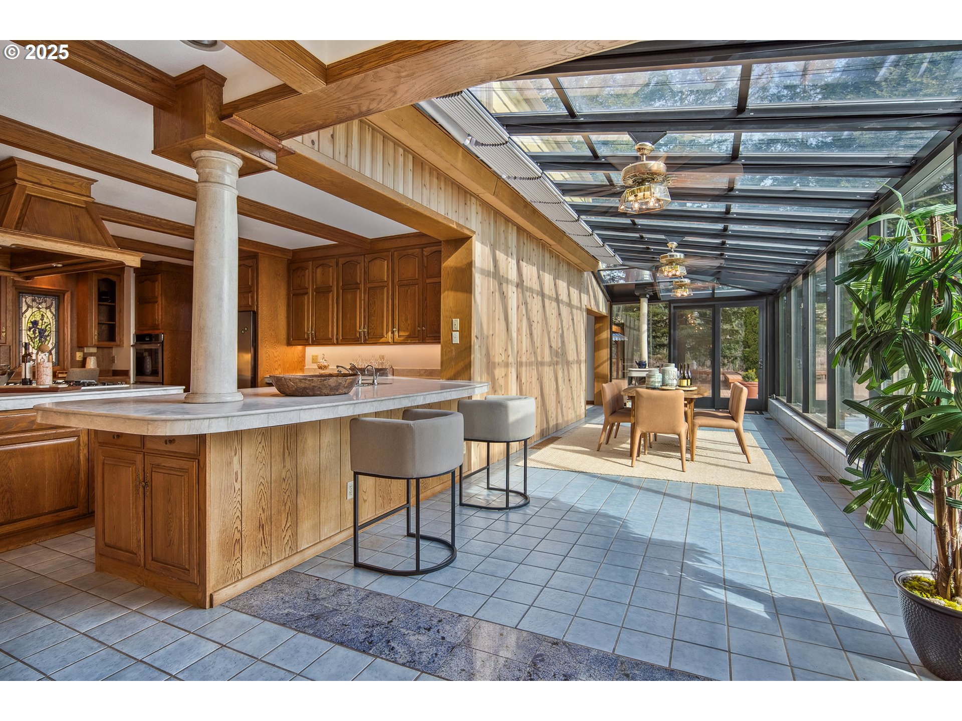 2732 SW SCHOLLS FERRY RD