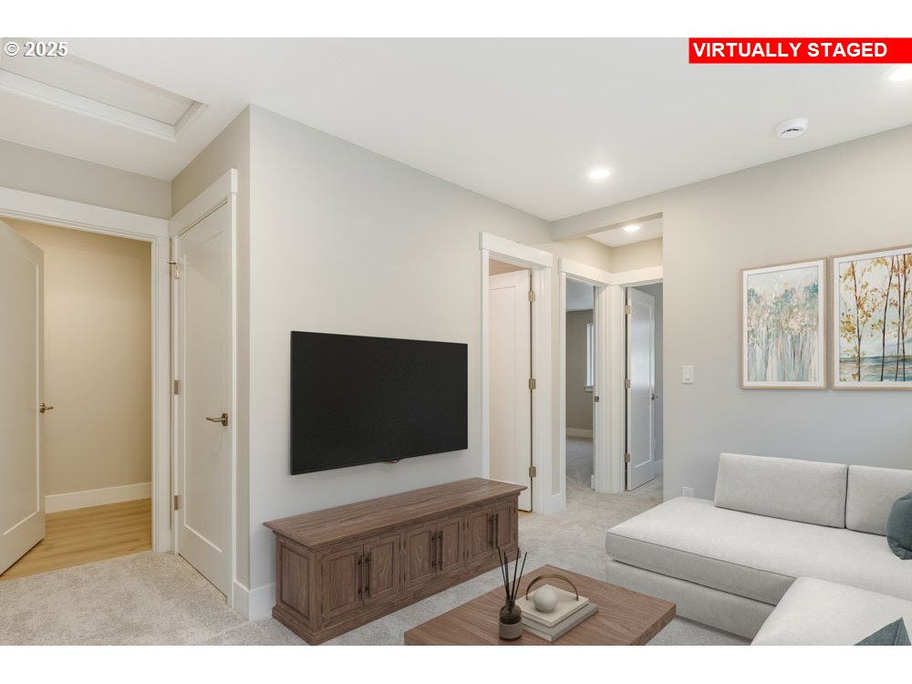 4240 SE CENTURY BLVD