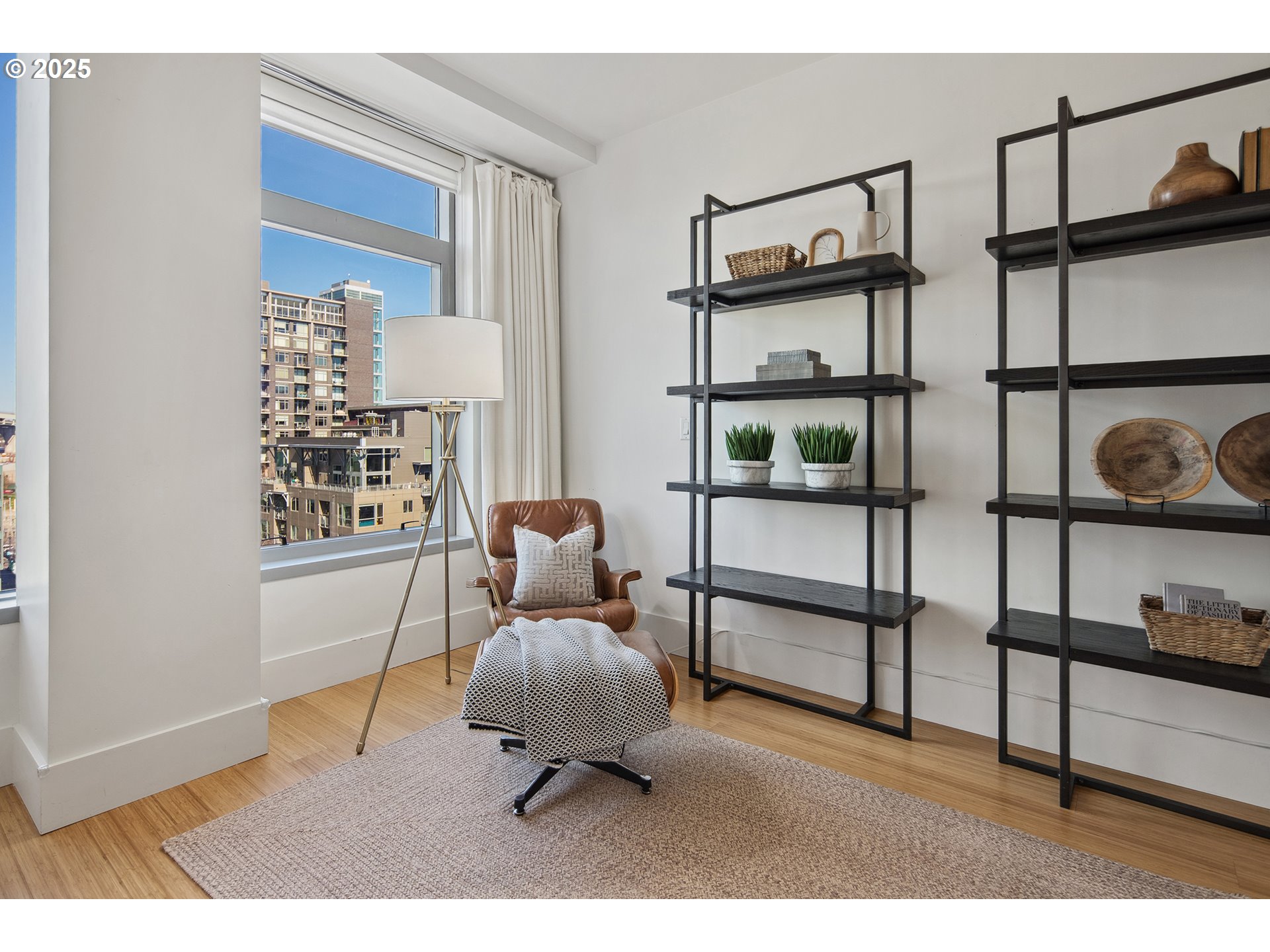 1001 NW LOVEJOY ST 605