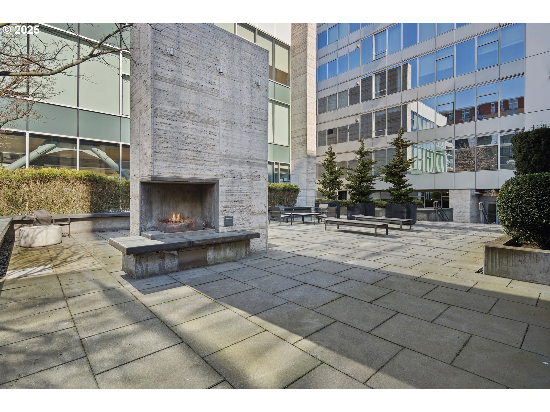 1001 NW LOVEJOY ST 605