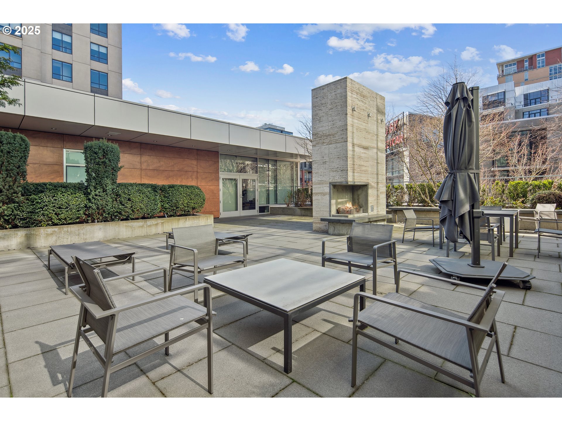 1001 NW LOVEJOY ST 605