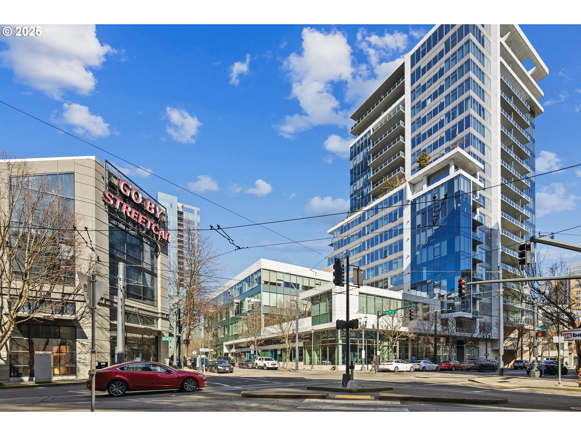 1001 NW LOVEJOY ST 605