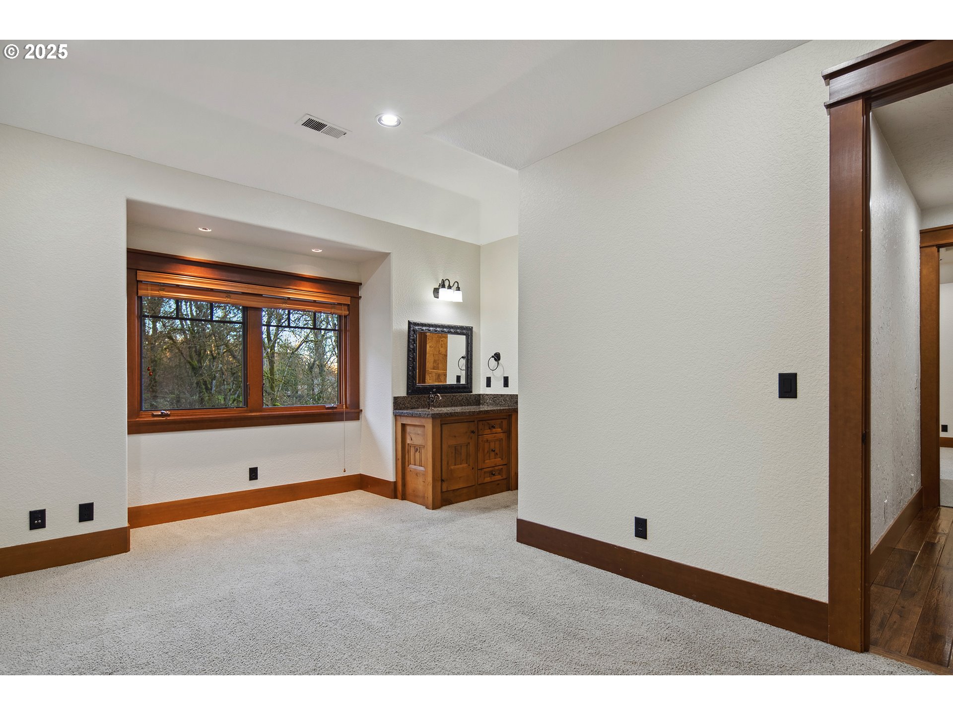 17980 S HIDDEN LAKE DR