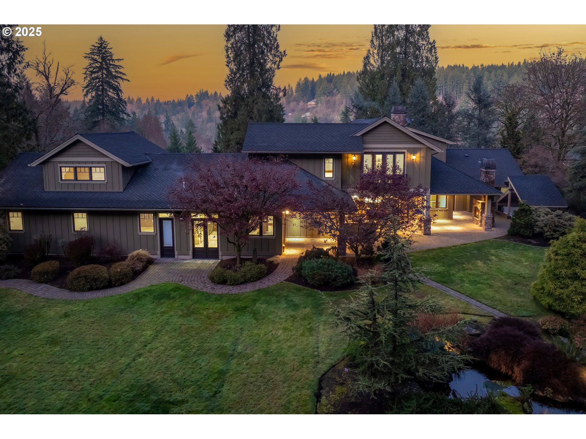 17980 S HIDDEN LAKE DR