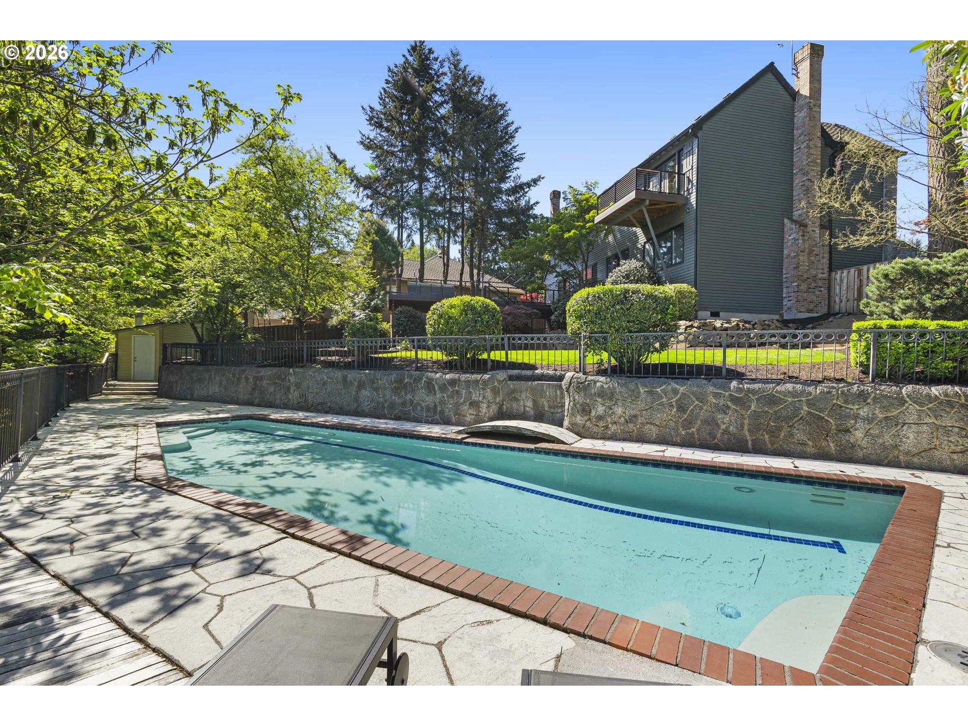 18370 RIVER EDGE LN