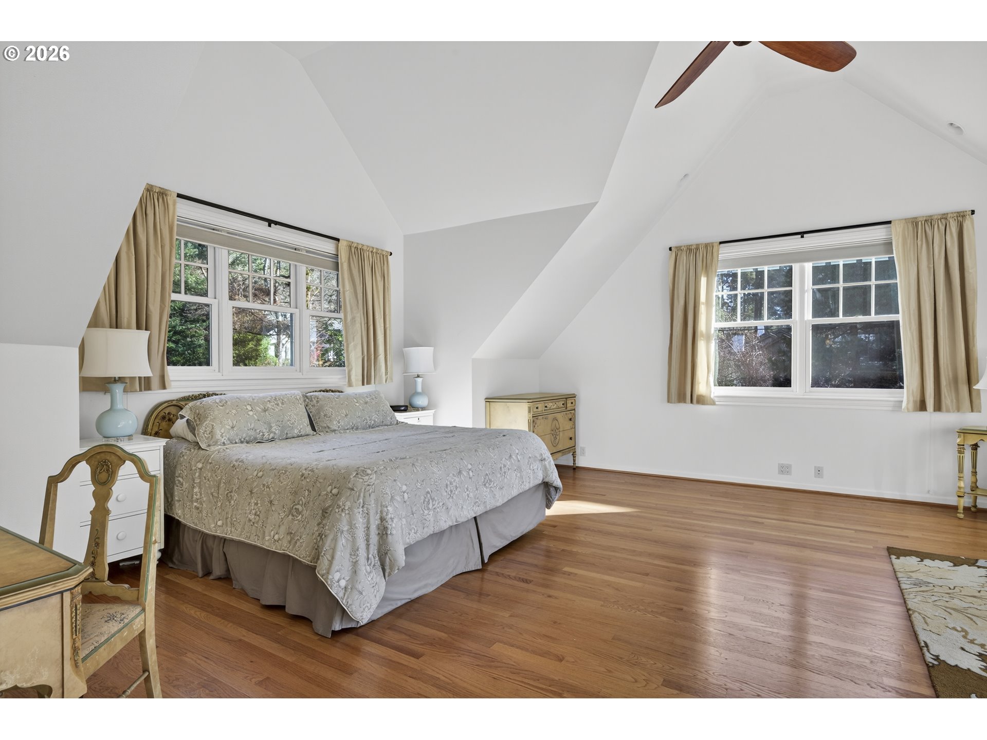 13220 S IRON MOUNTAIN BLVD