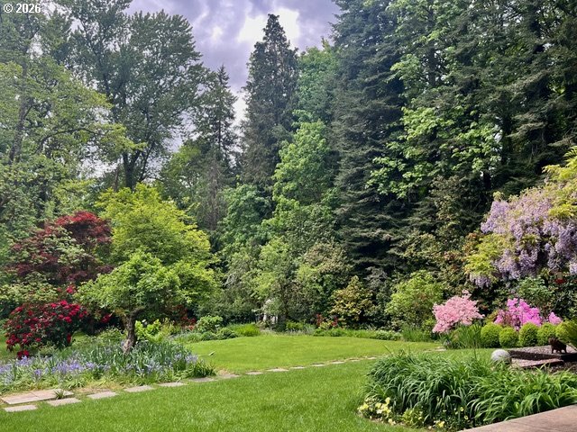 13220 S IRON MOUNTAIN BLVD