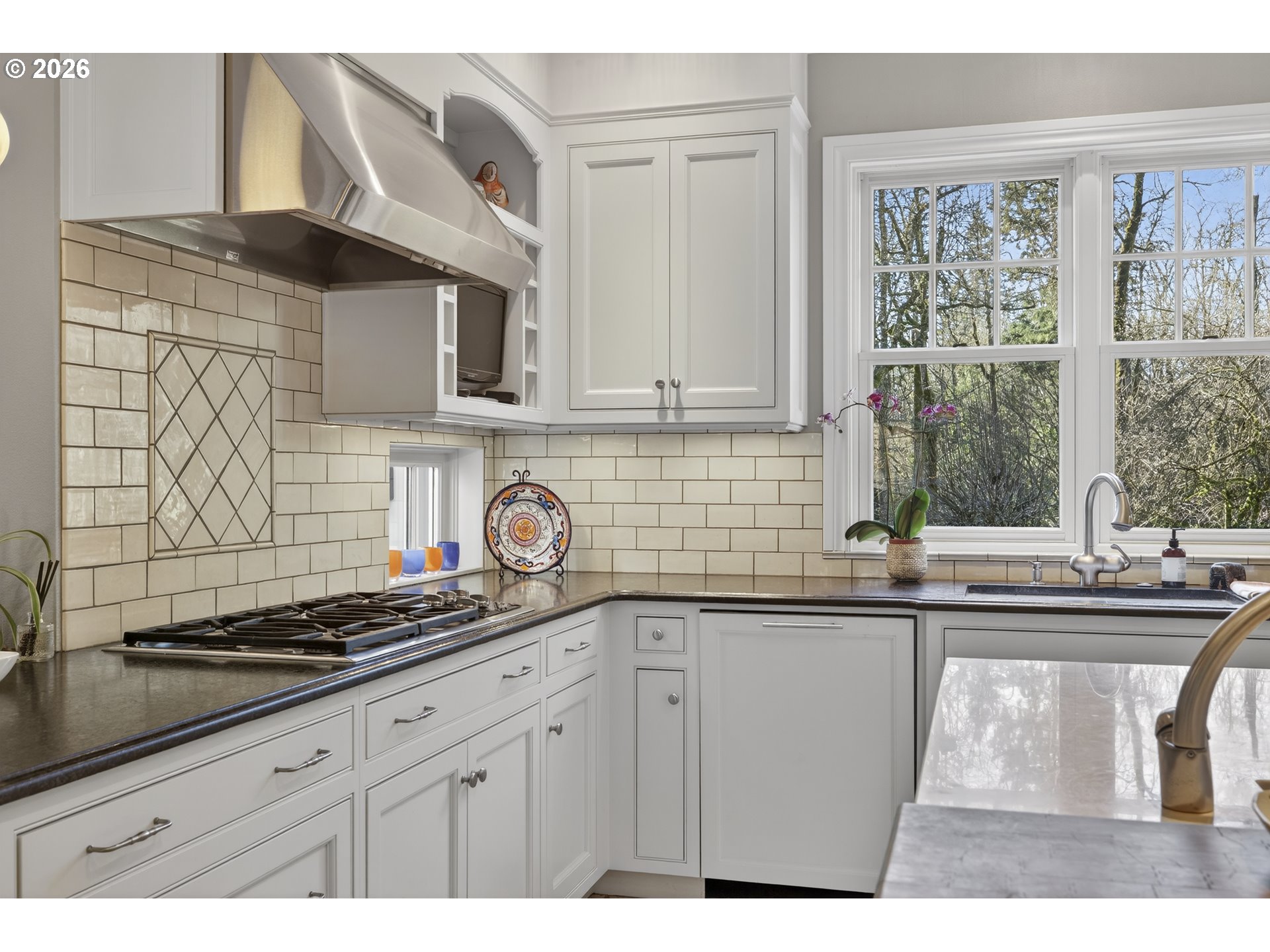 13220 S IRON MOUNTAIN BLVD