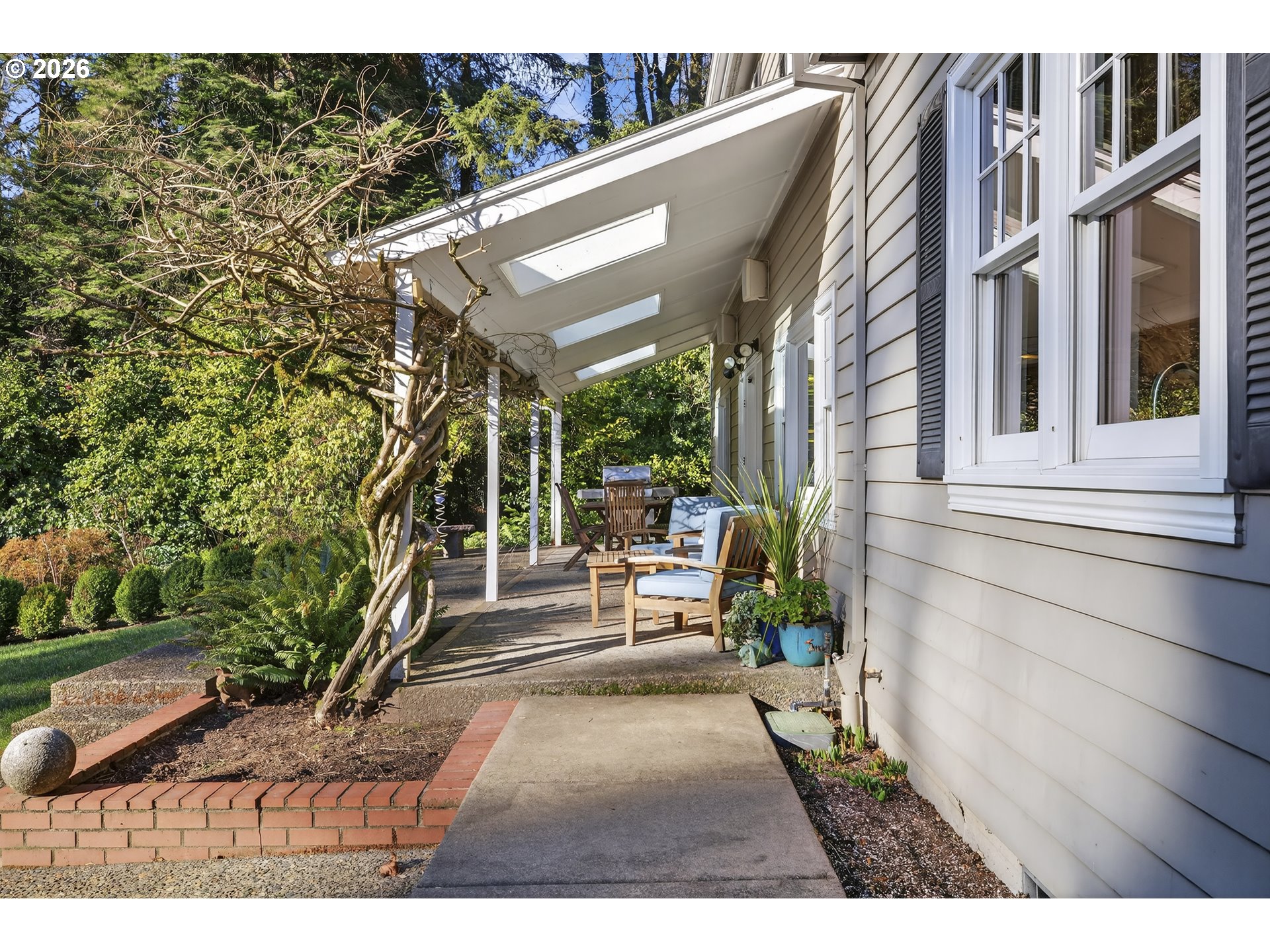 13220 S IRON MOUNTAIN BLVD