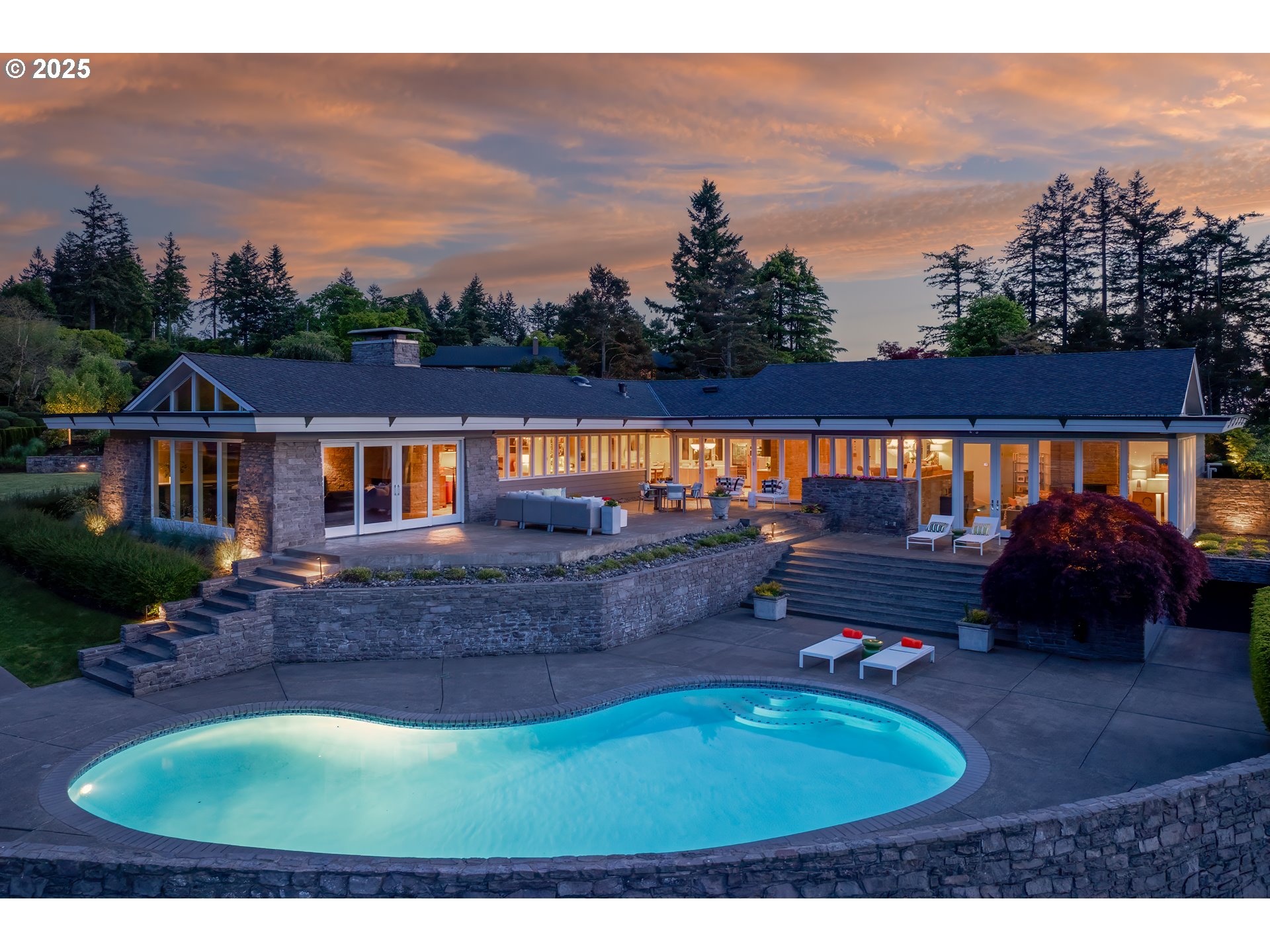 777 CHERRY CIR