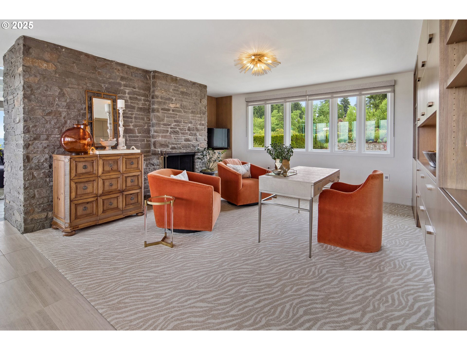 777 CHERRY CIR