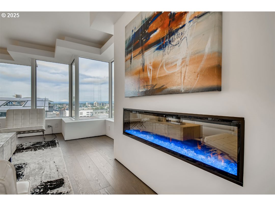 1414 SW 3RD AVE 2101