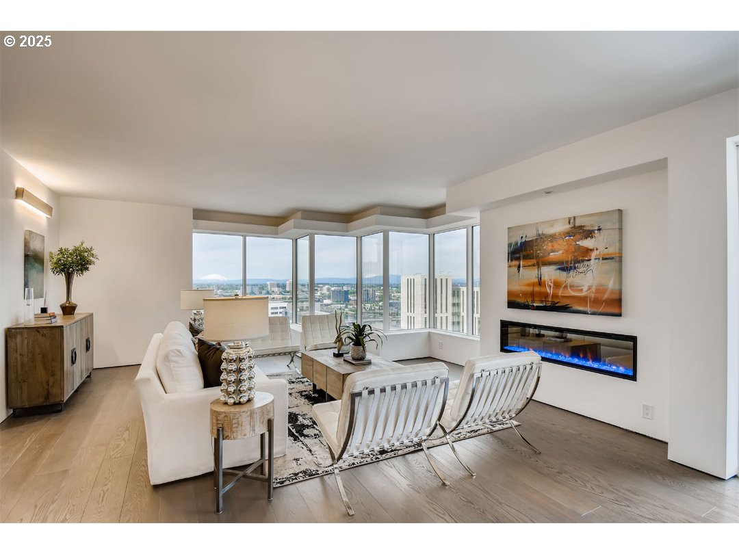 1414 SW 3RD AVE 2101