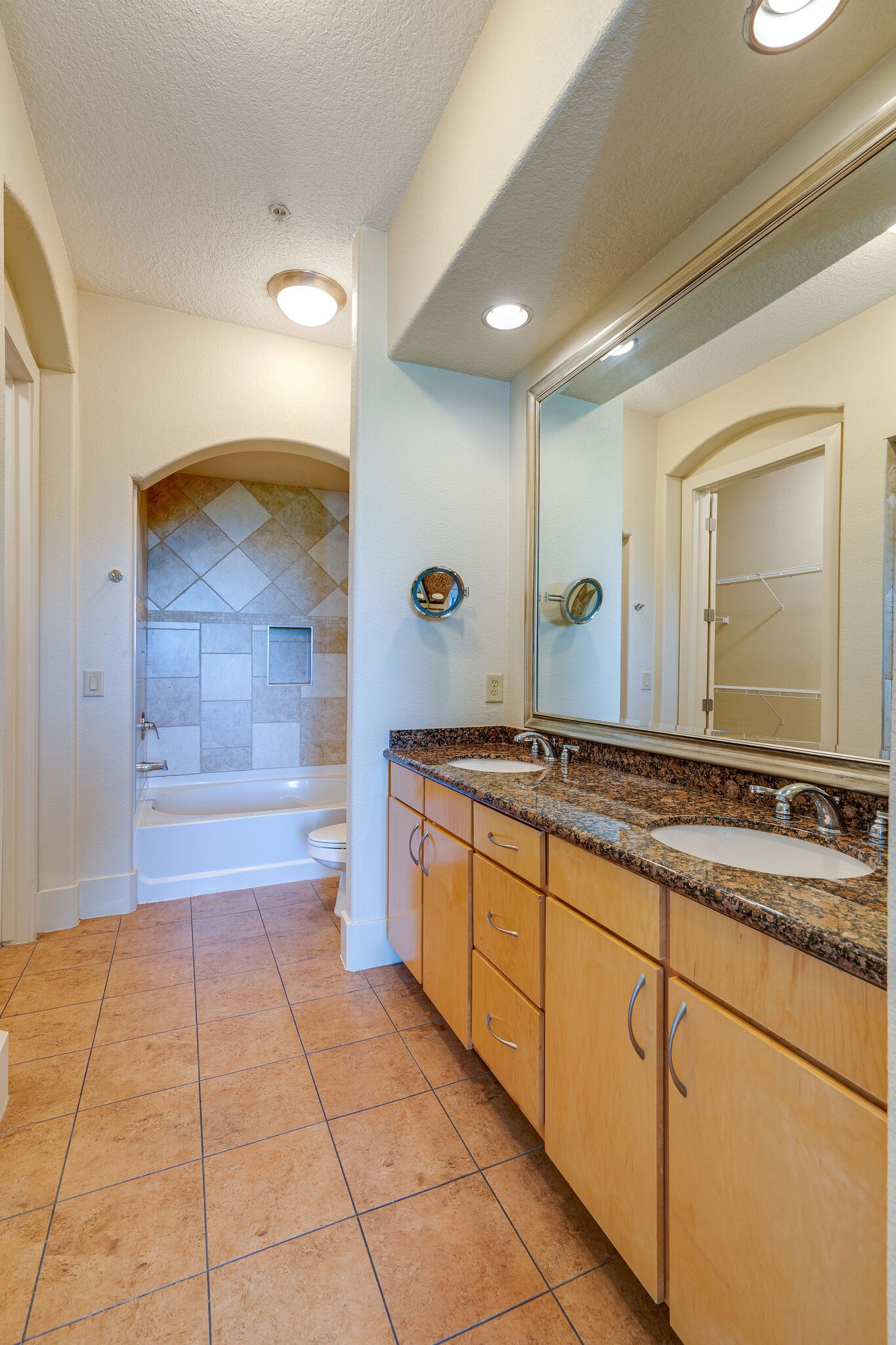 2600 Hillsboro Pike Unit: 243