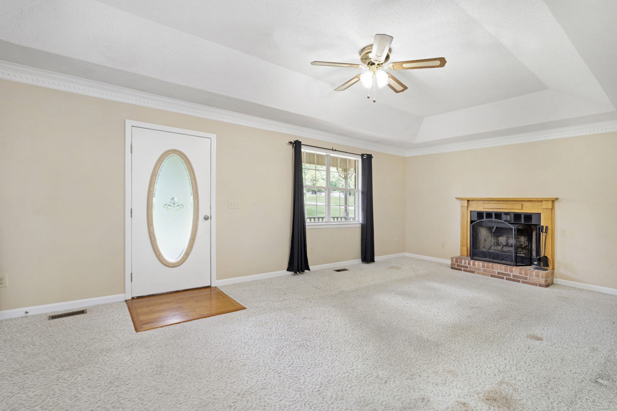 617 Point of View Dr