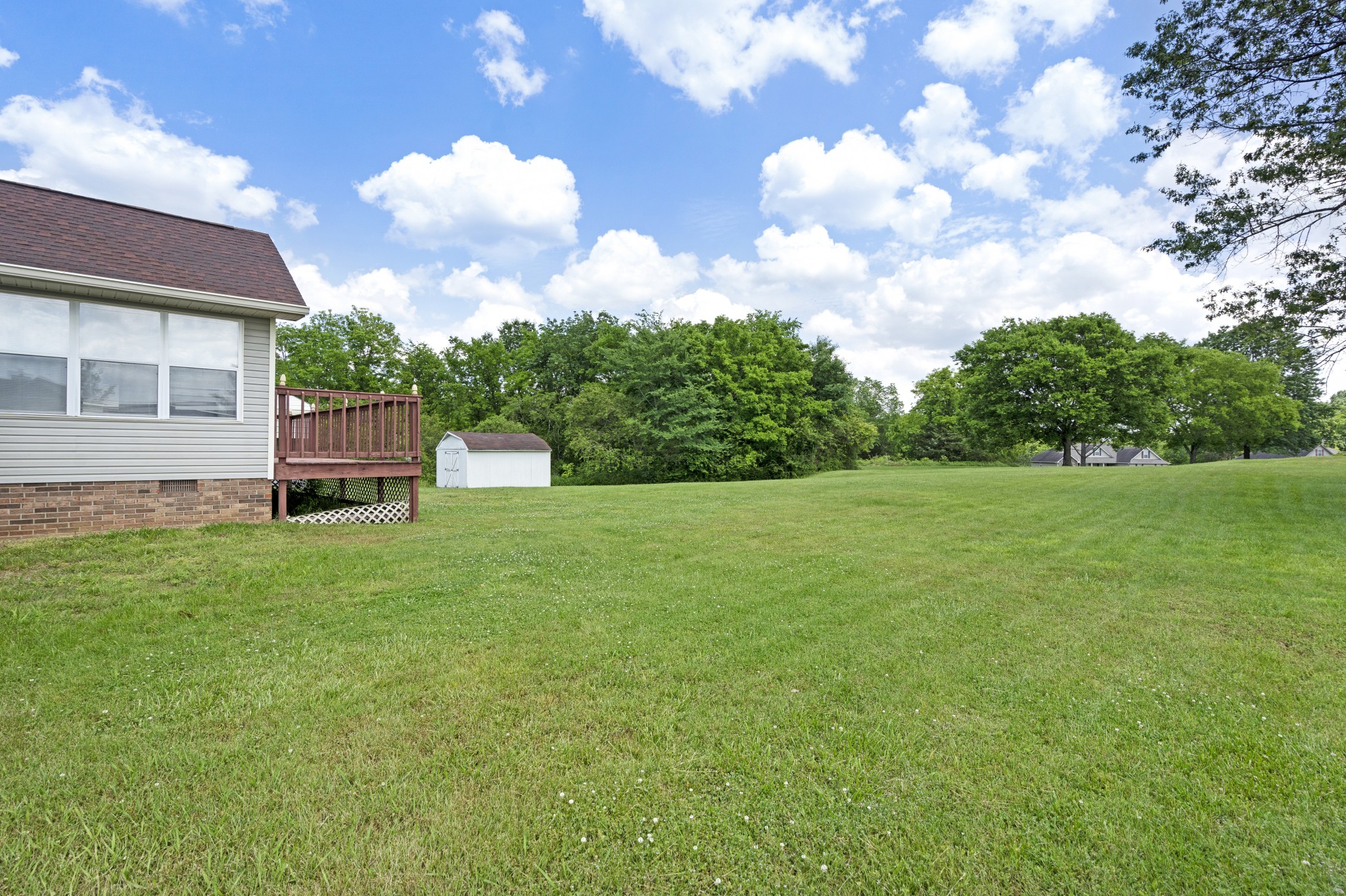 617 Point of View Dr