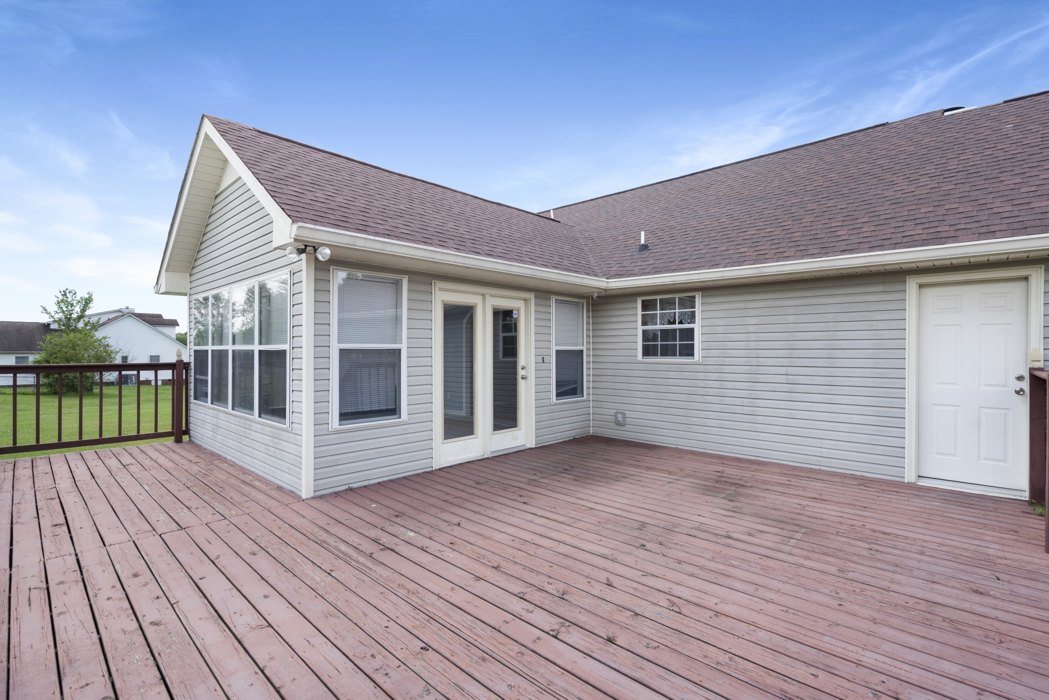 617 Point of View Dr