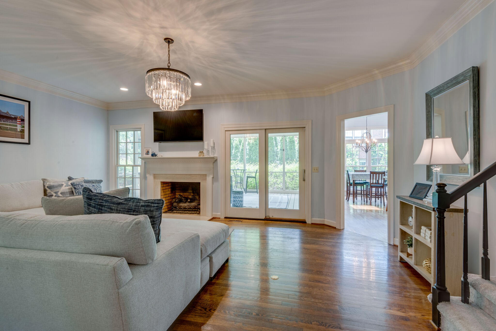 6306 Chickering Woods Dr