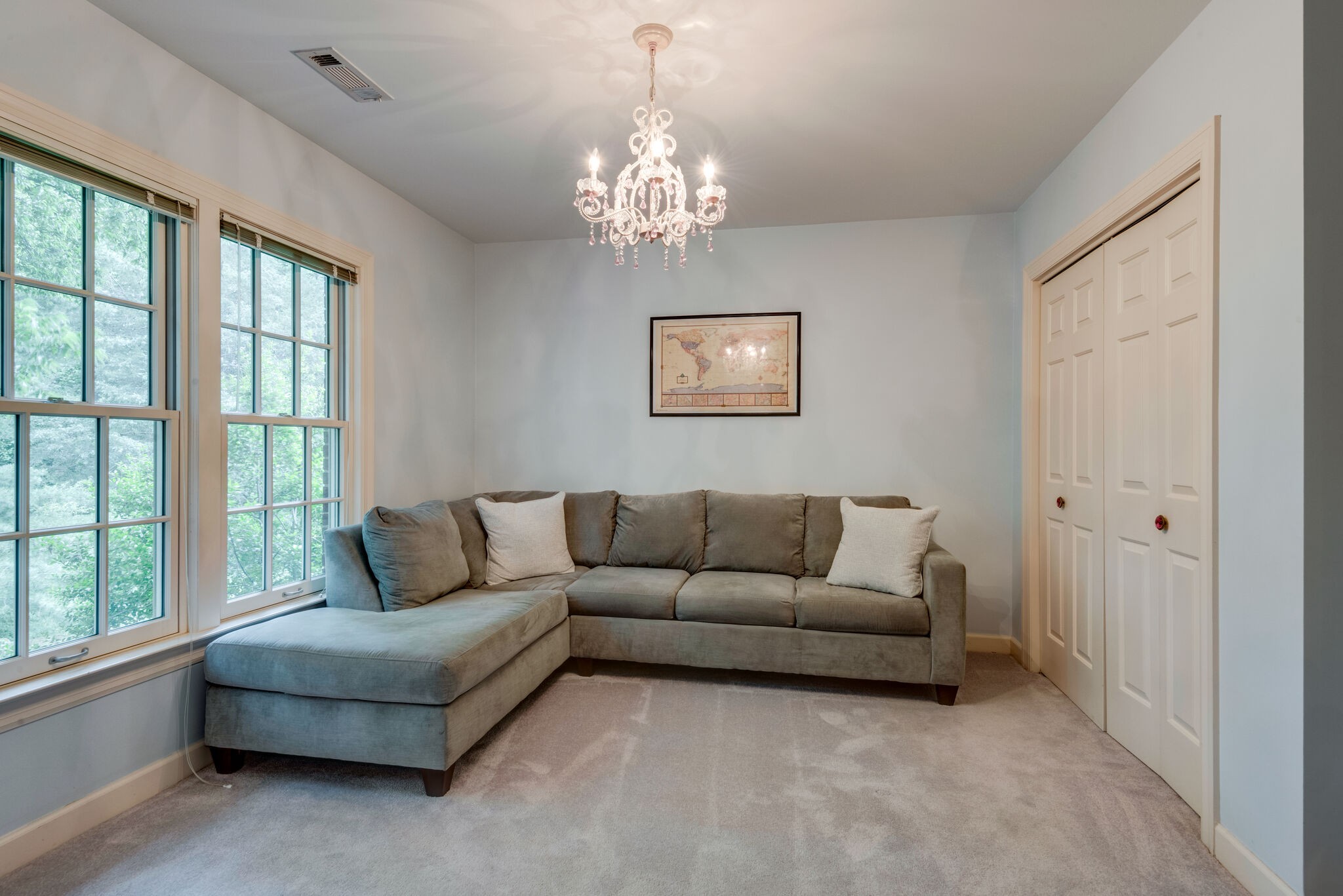 6306 Chickering Woods Dr