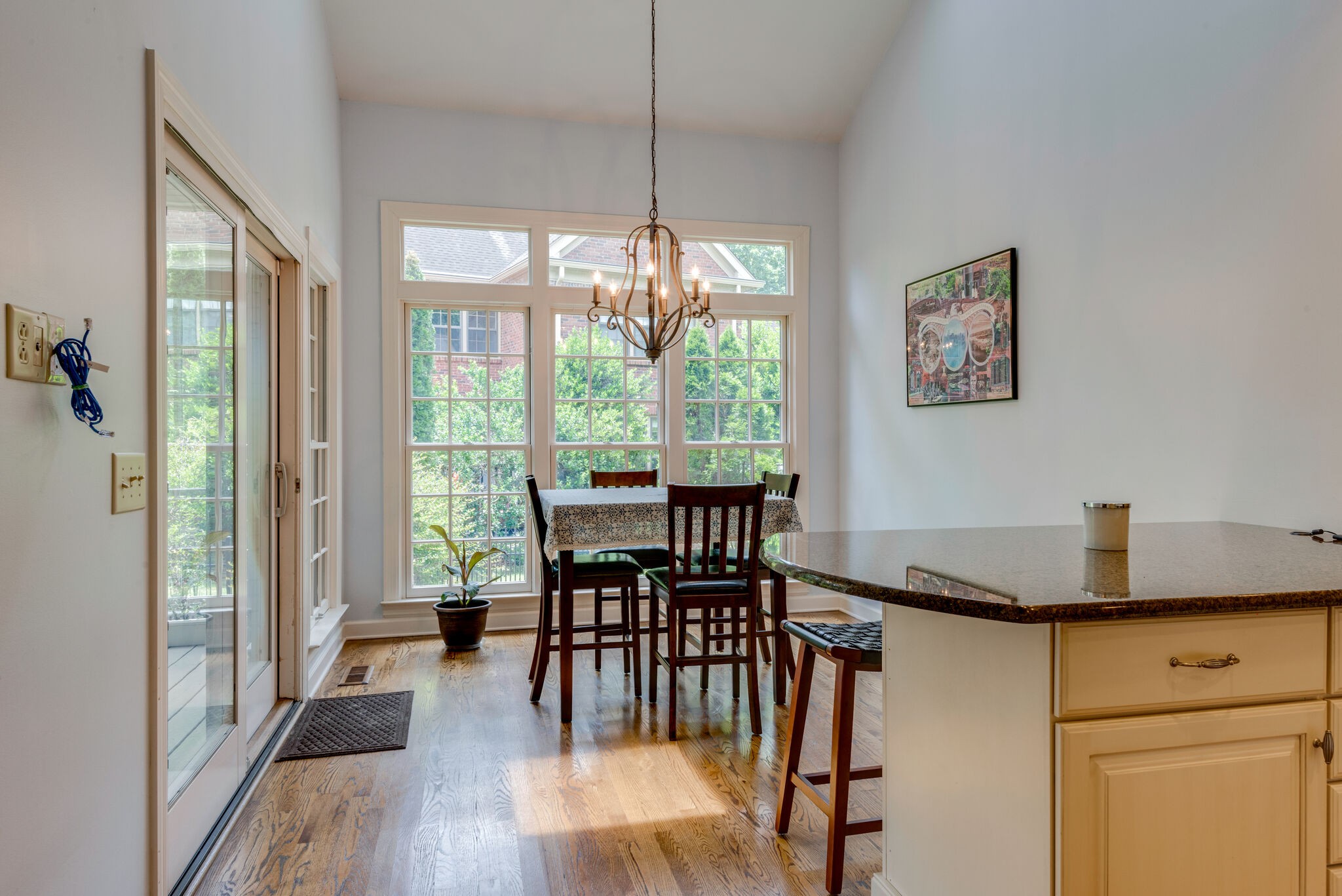 6306 Chickering Woods Dr