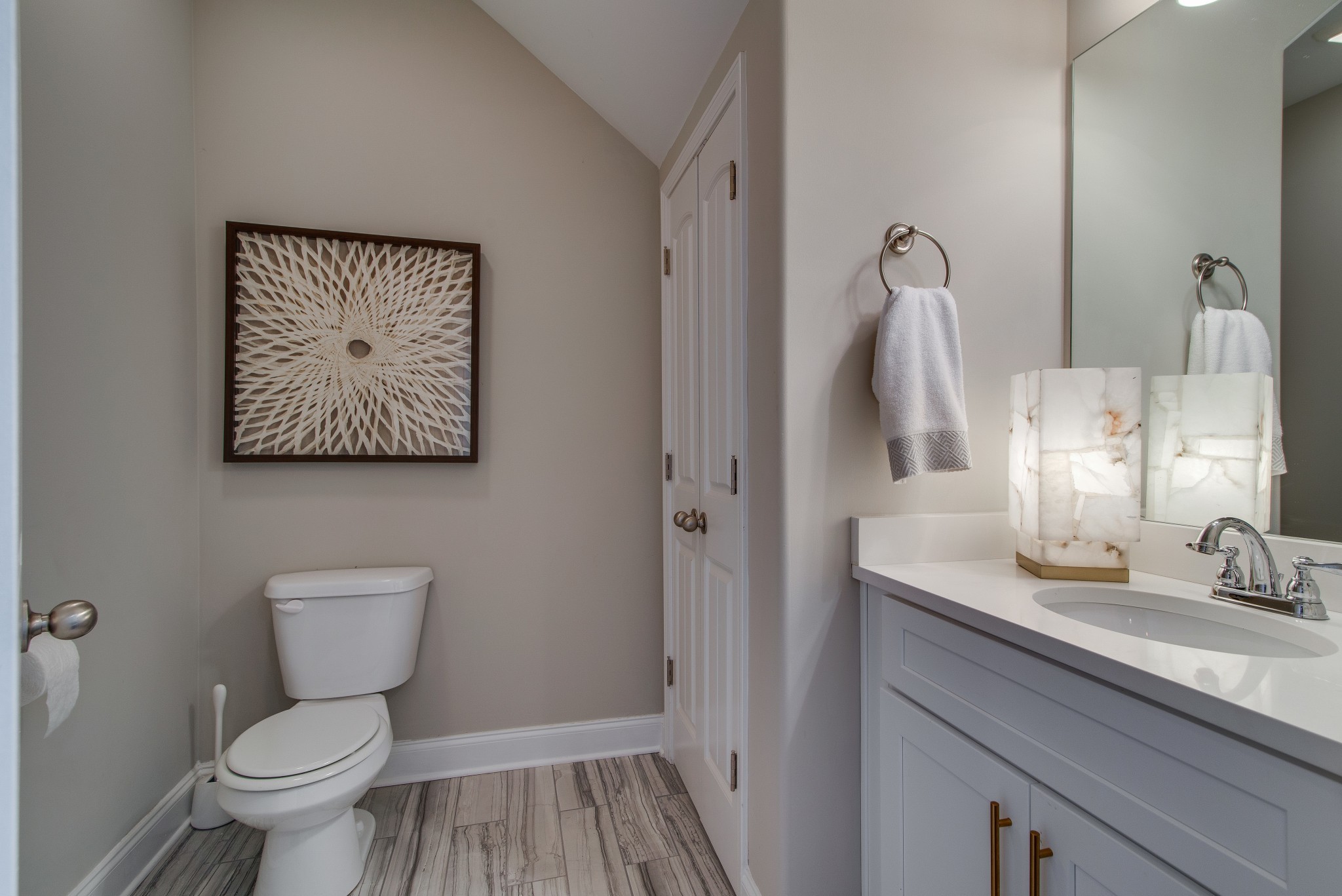 730 Old Hickory Blvd Unit: 204