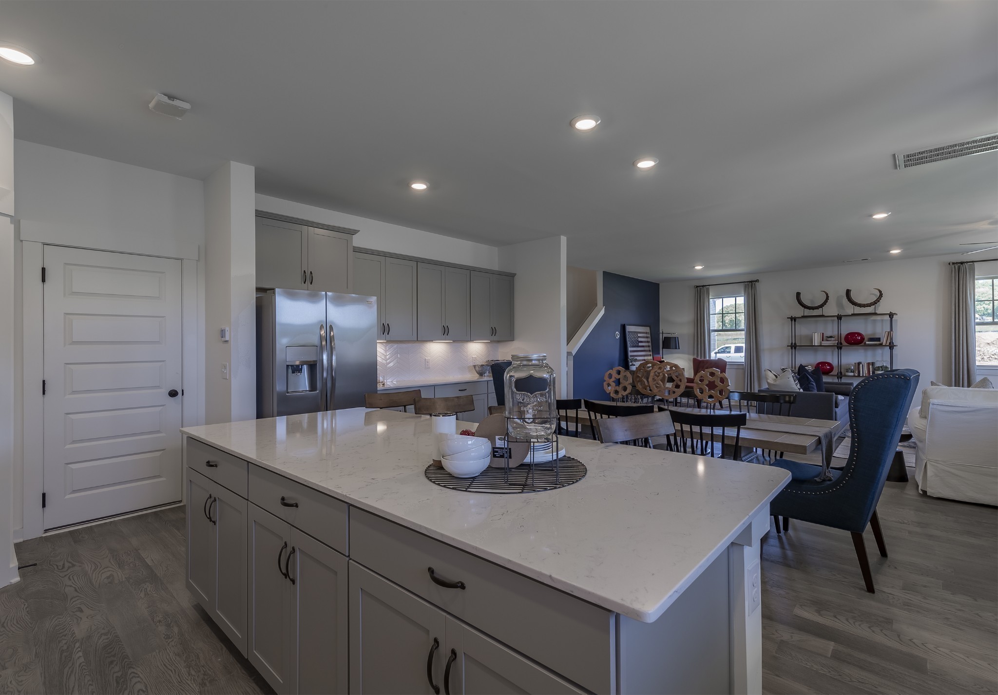 2016 Hollyhock Drive