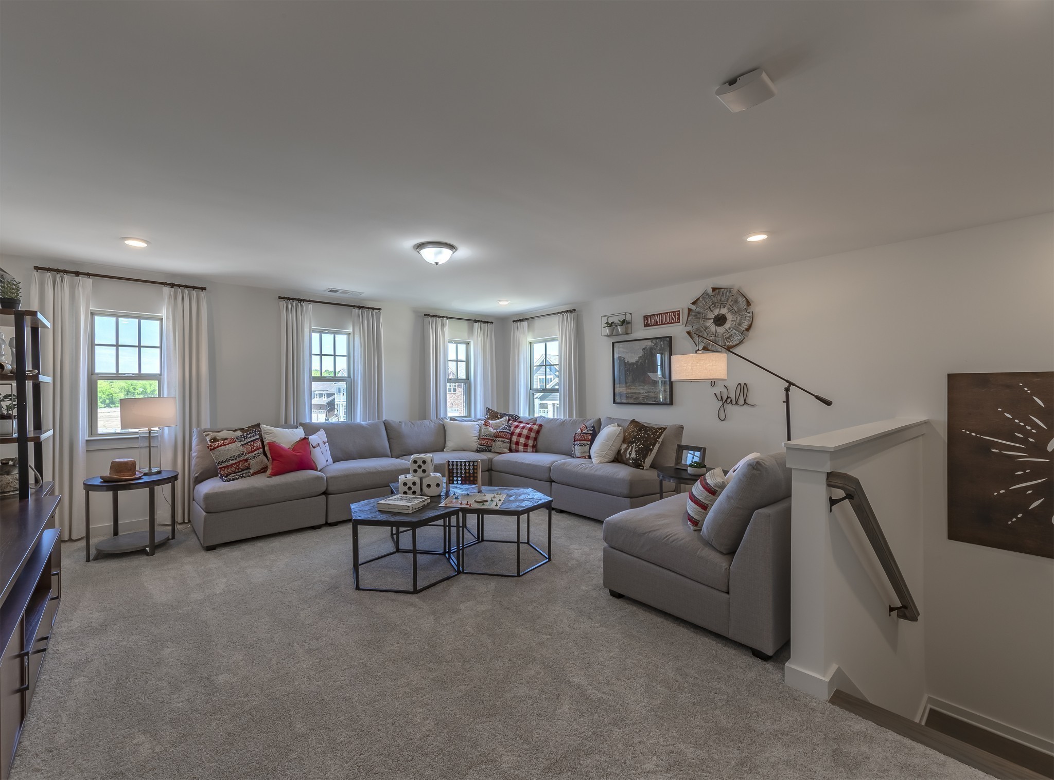 2016 Hollyhock Drive