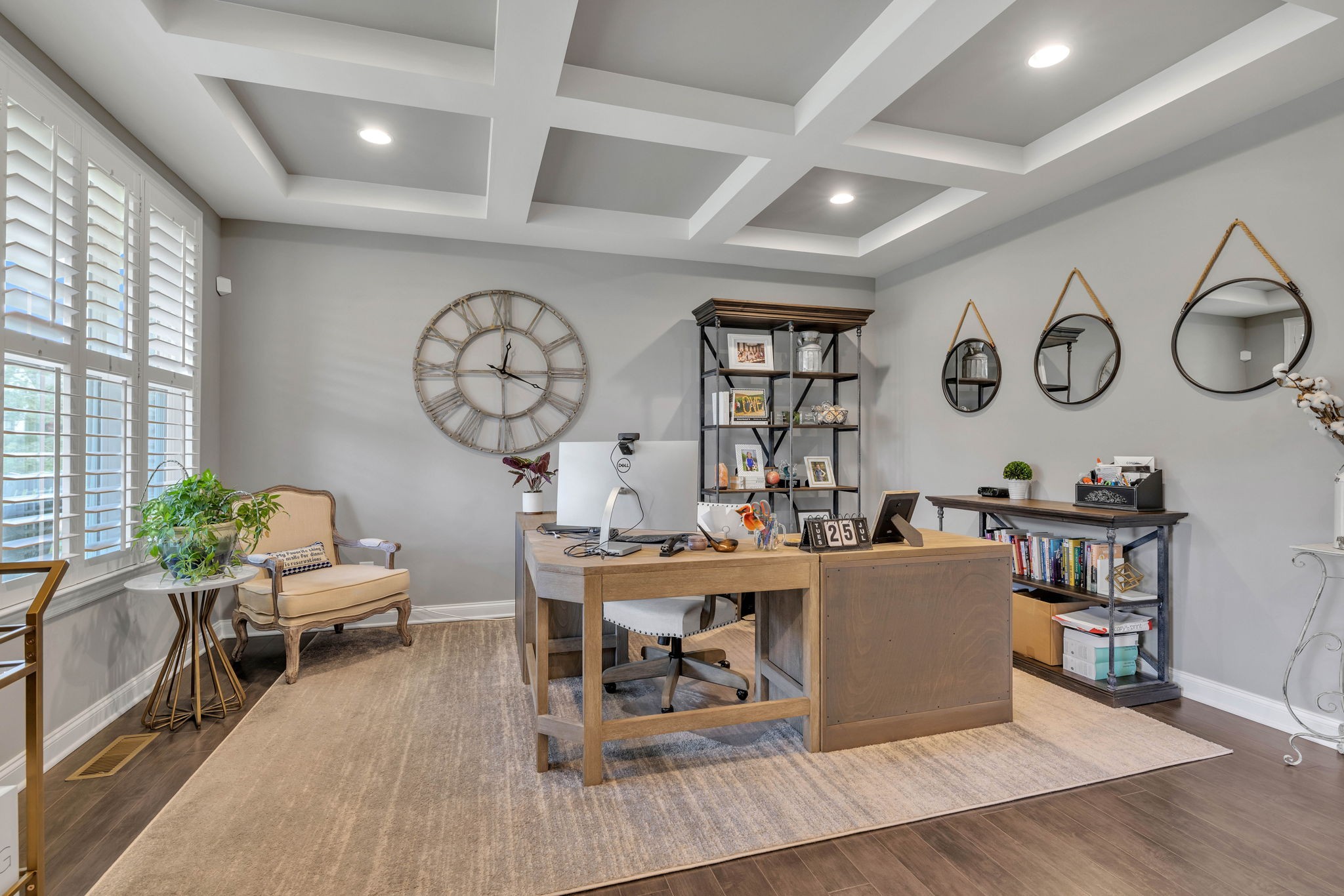 330 Crescent Moon Cir