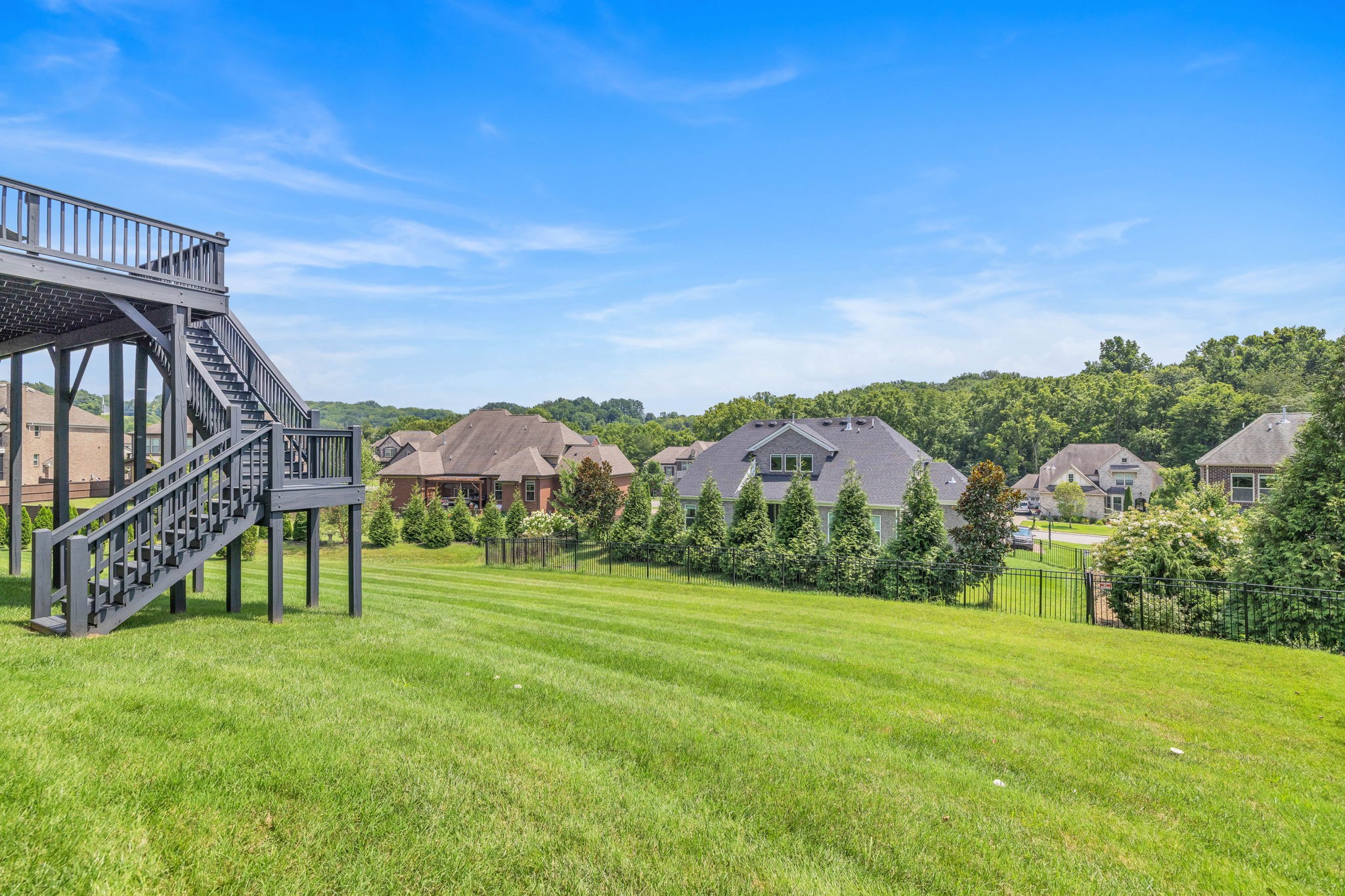 330 Crescent Moon Cir