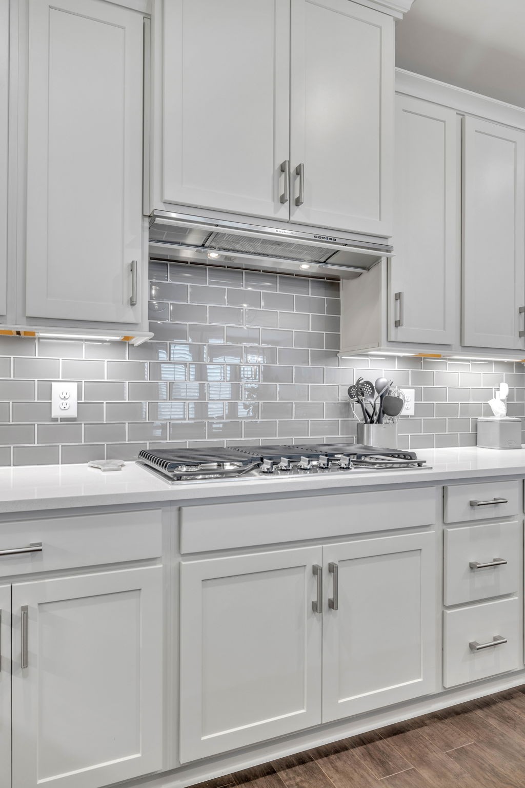 330 Crescent Moon Cir