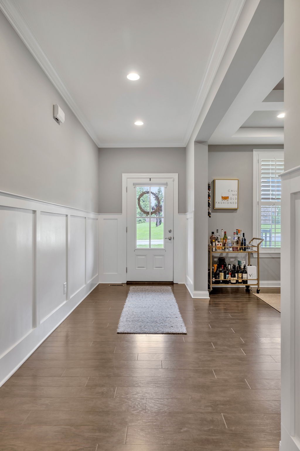 330 Crescent Moon Cir