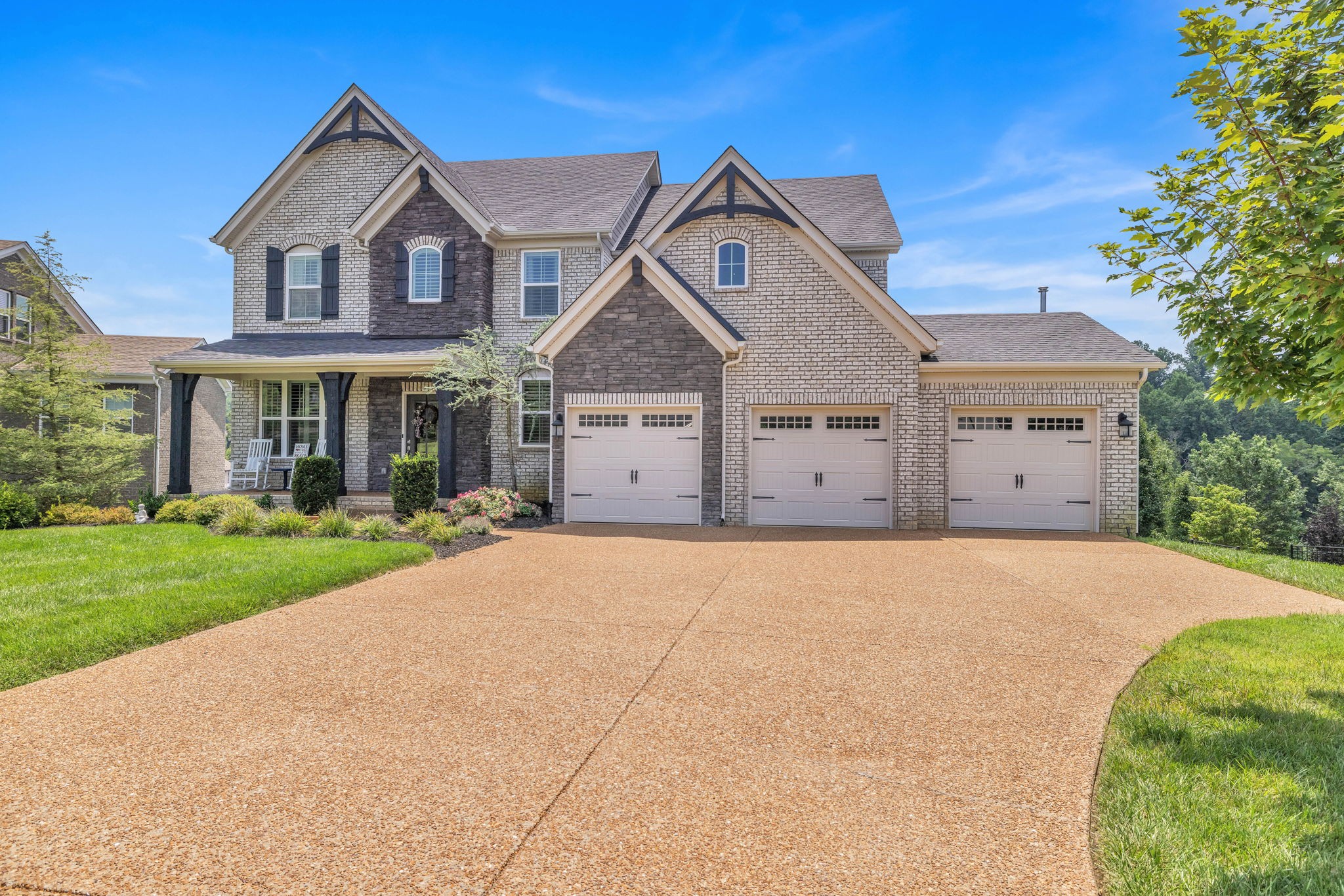 330 Crescent Moon Cir