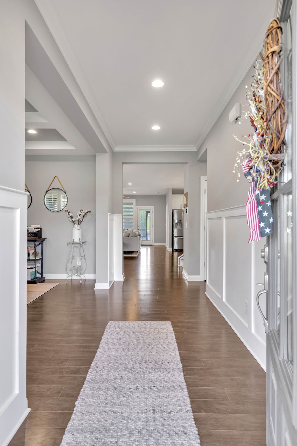 330 Crescent Moon Cir