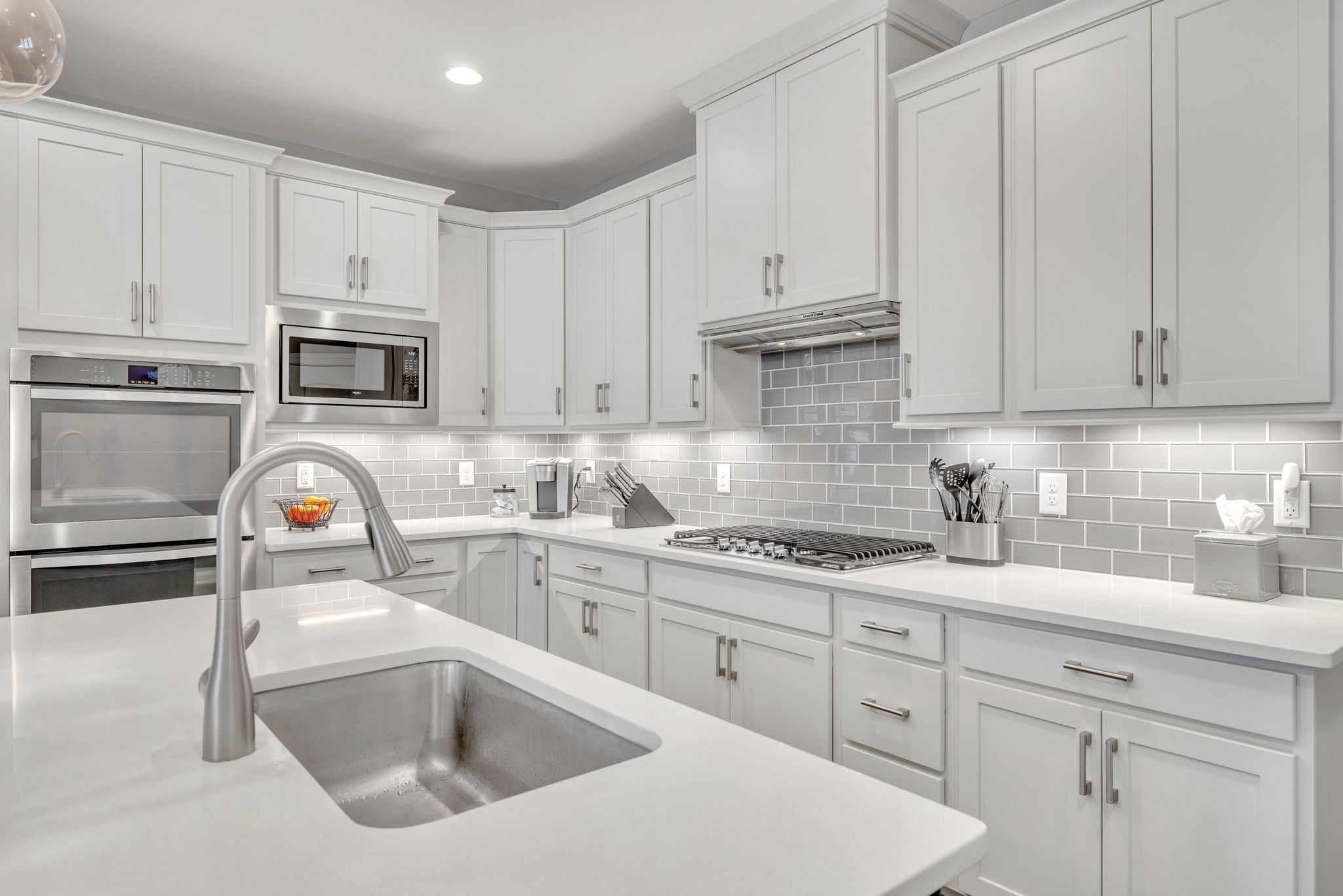 330 Crescent Moon Cir