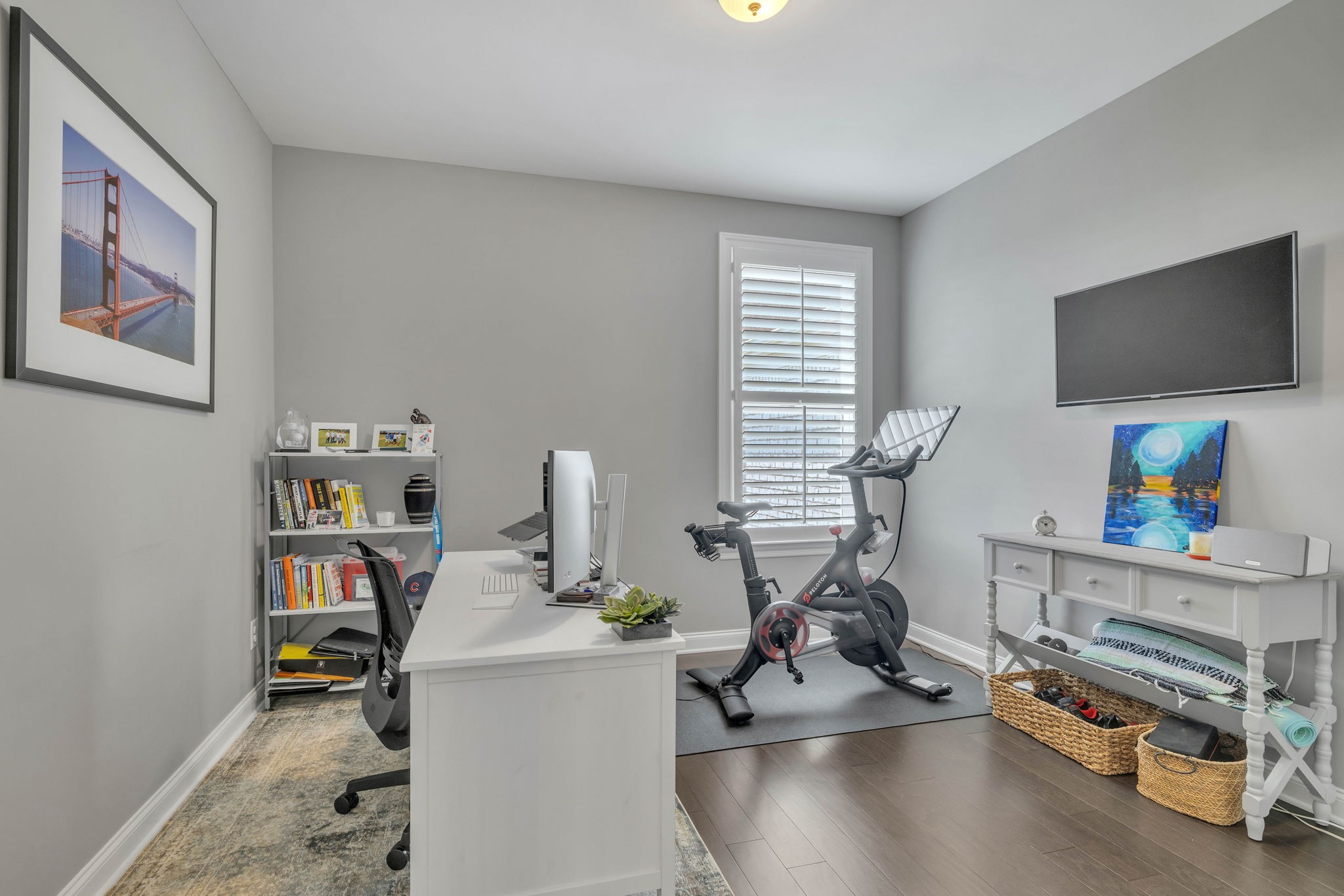 330 Crescent Moon Cir